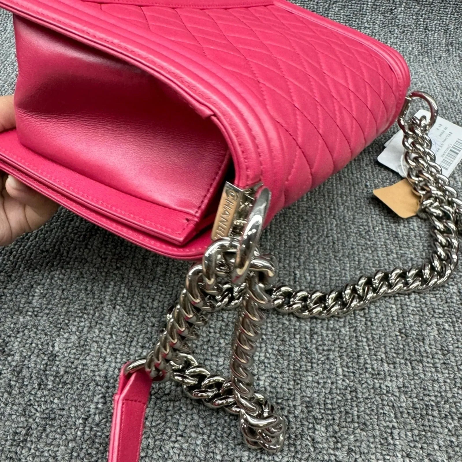 100%  Authentic CHANEL Boy Leather Shoulder Bag