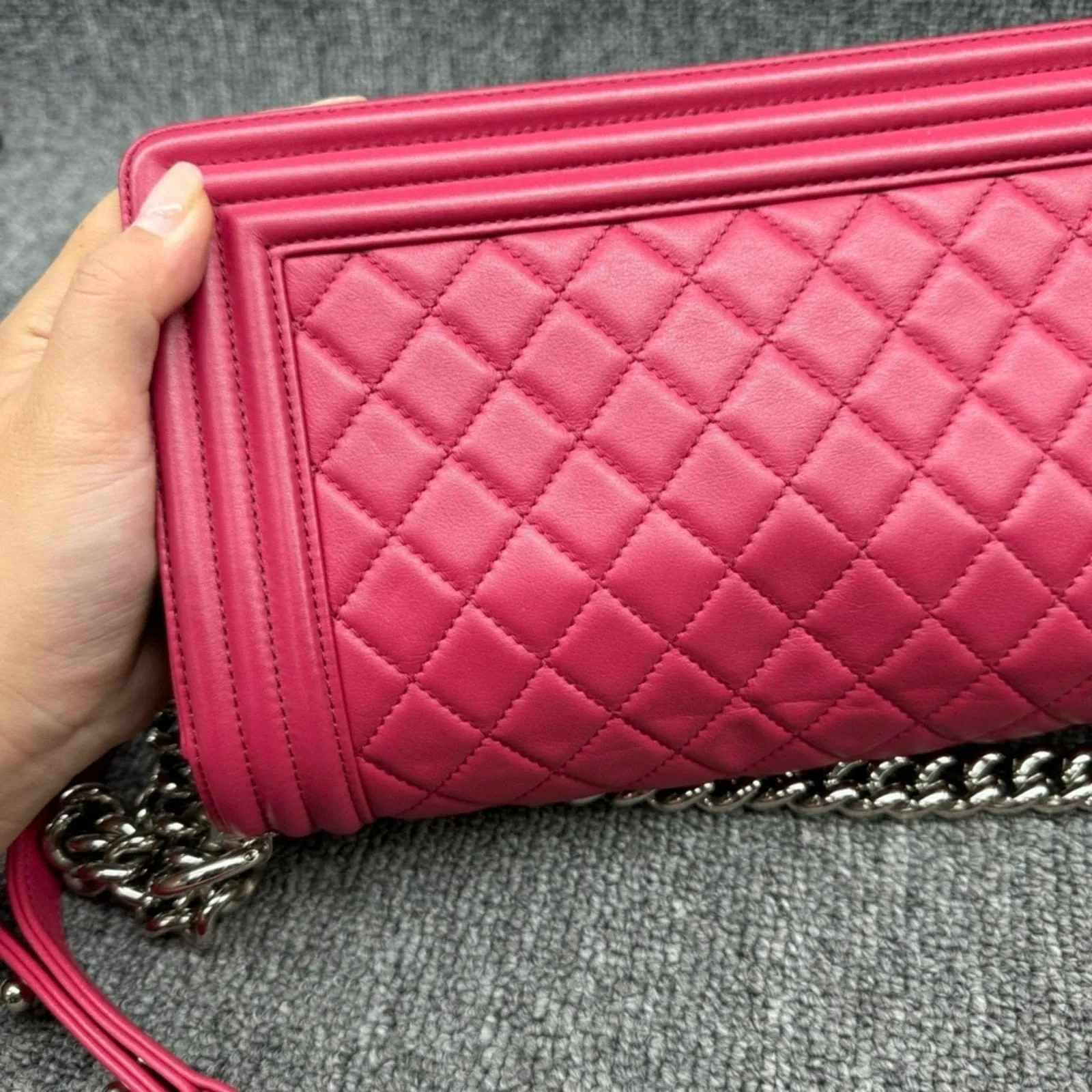 100%  Authentic CHANEL Boy Leather Shoulder Bag