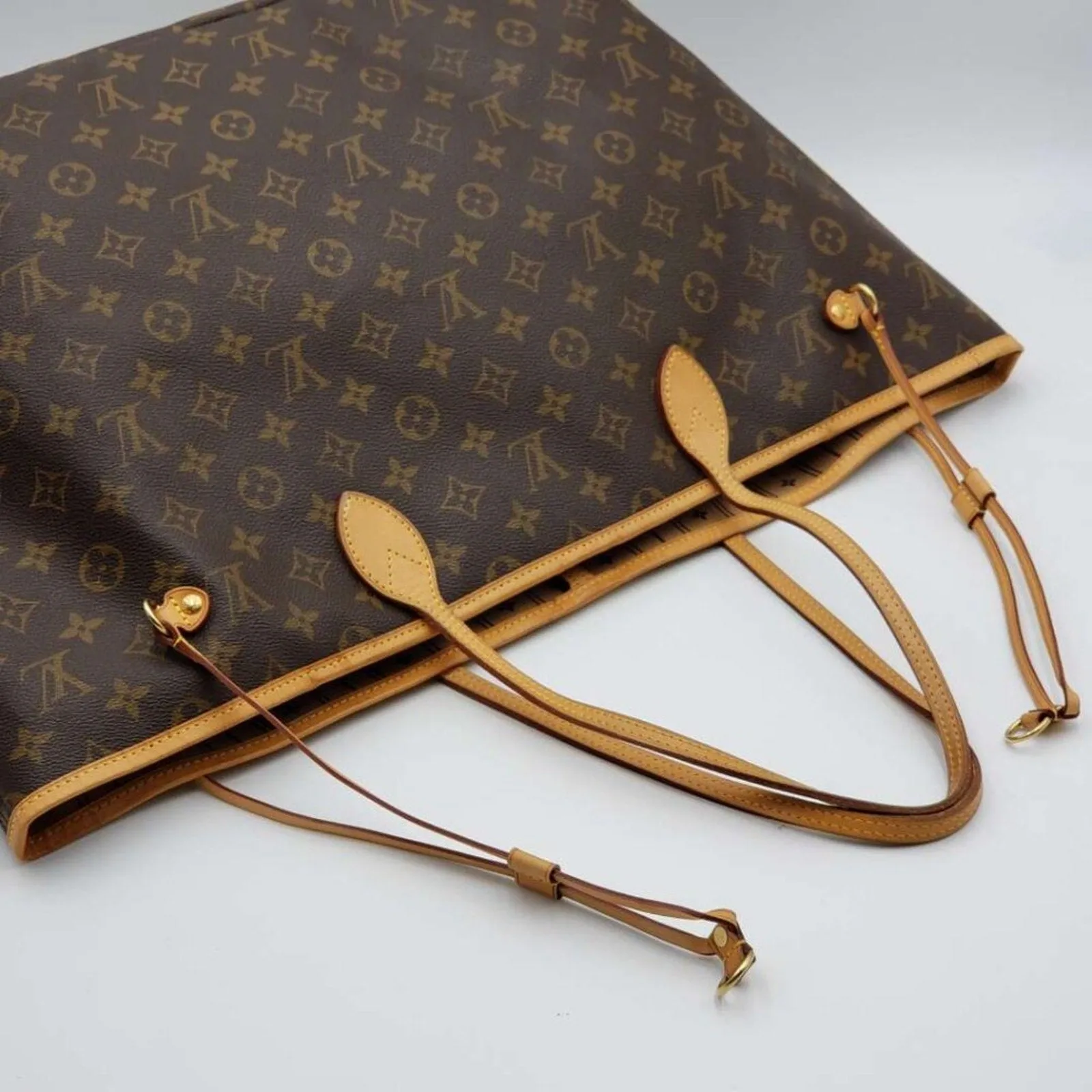 100% Authentic Louis Vuitton Neverfull GM Brown Monogram Canvas Shoulder Bag