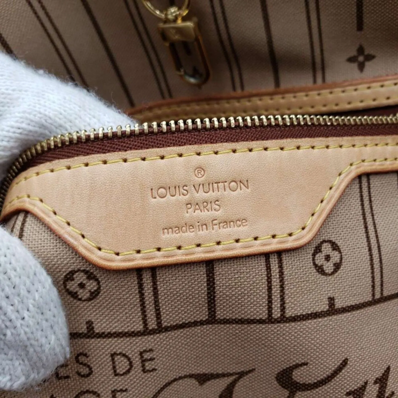 100% Authentic Louis Vuitton Neverfull GM Brown Monogram Canvas Shoulder Bag
