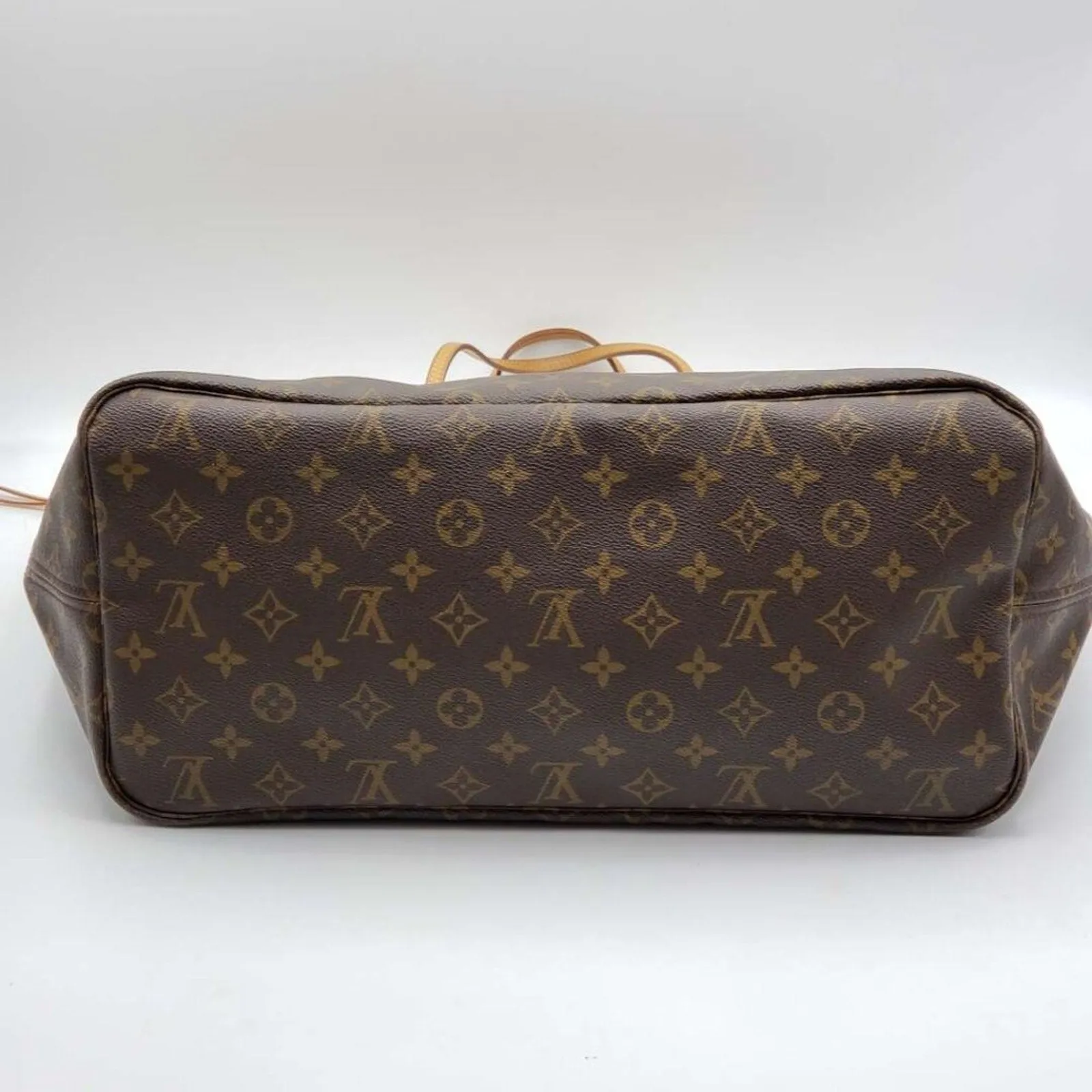100% Authentic Louis Vuitton Neverfull GM Brown Monogram Canvas Shoulder Bag