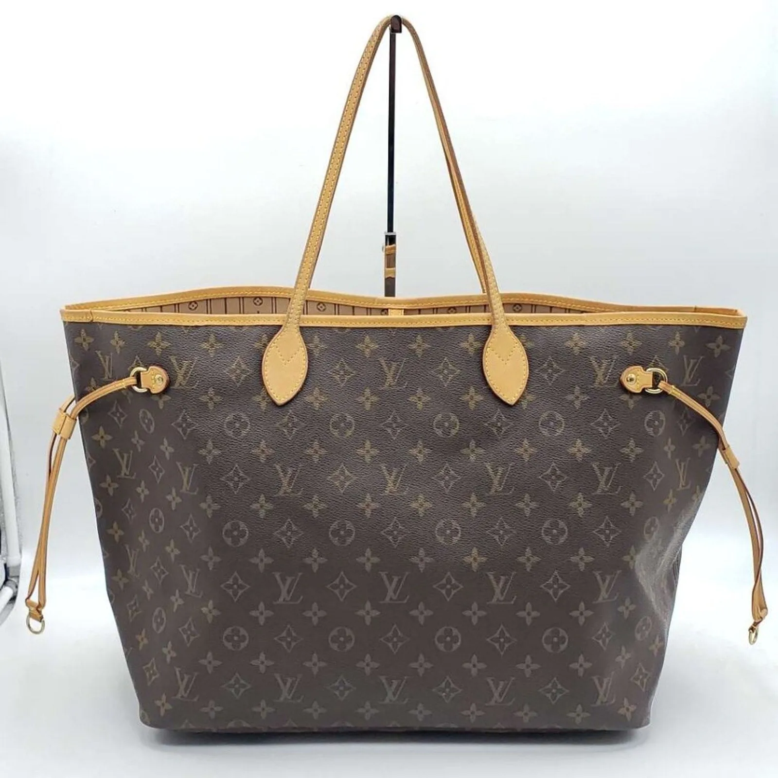 100% Authentic Louis Vuitton Neverfull GM Brown Monogram Canvas Shoulder Bag