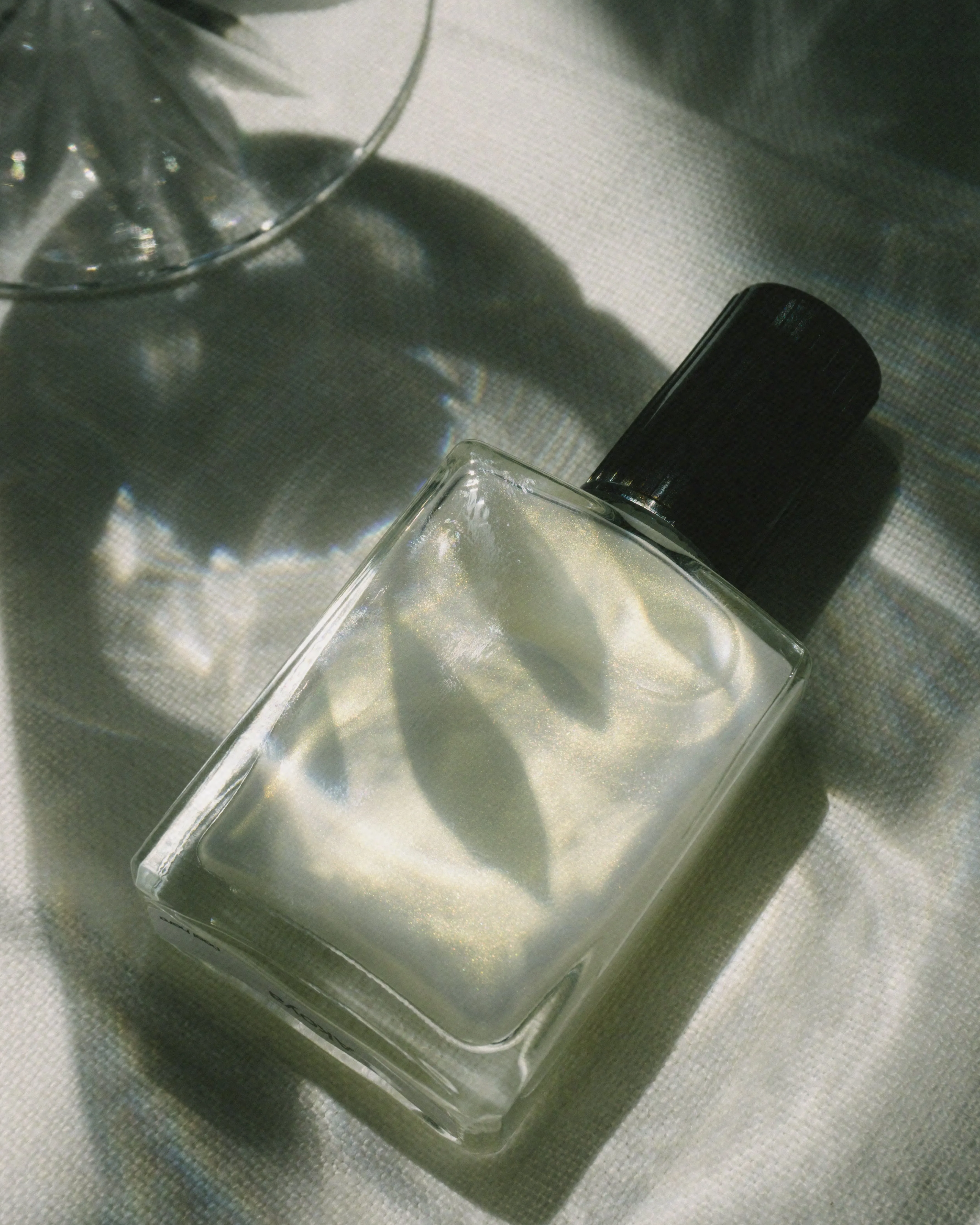 Akoya Nail Polish