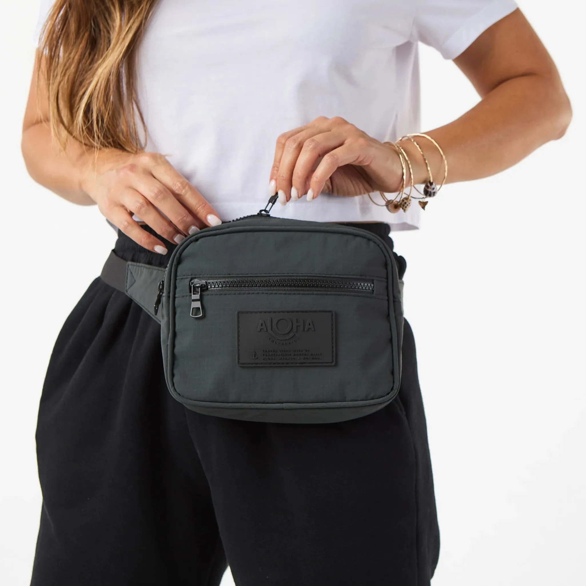 Aloha Keep It Light Hip Pack