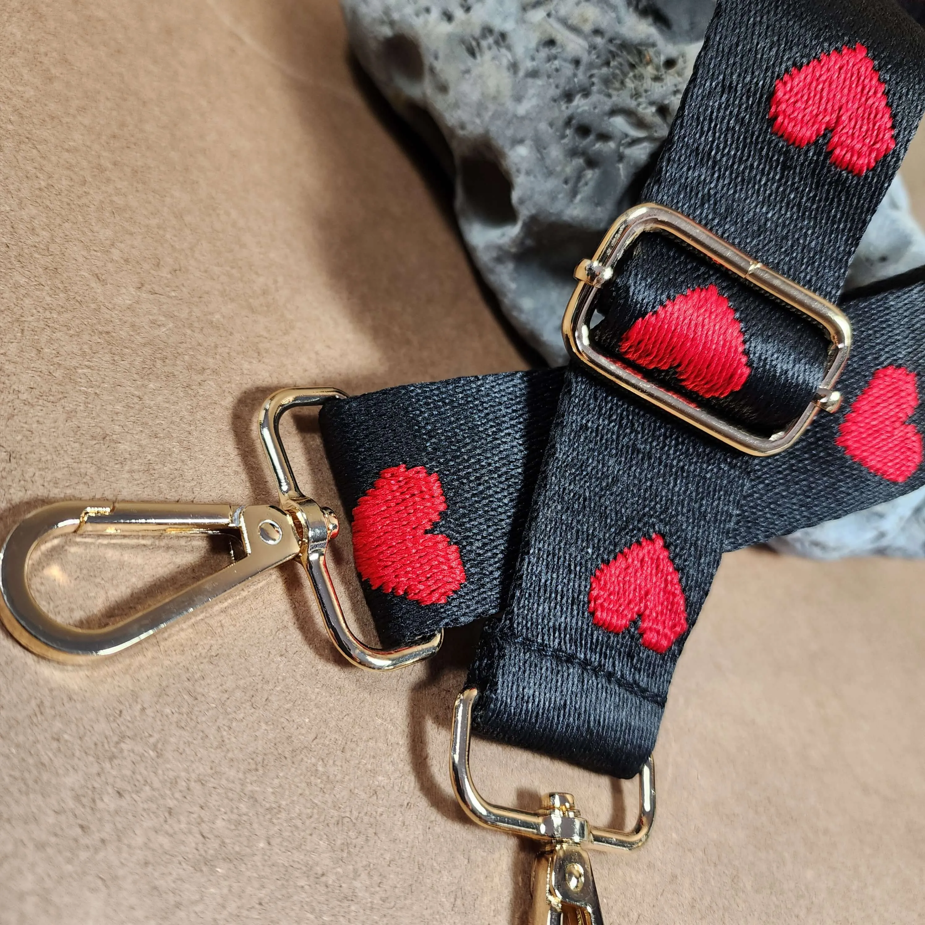 Black and Red Hearts Purse Strap, Bag Strap | 28 - 50 Inch Guitar purse straps