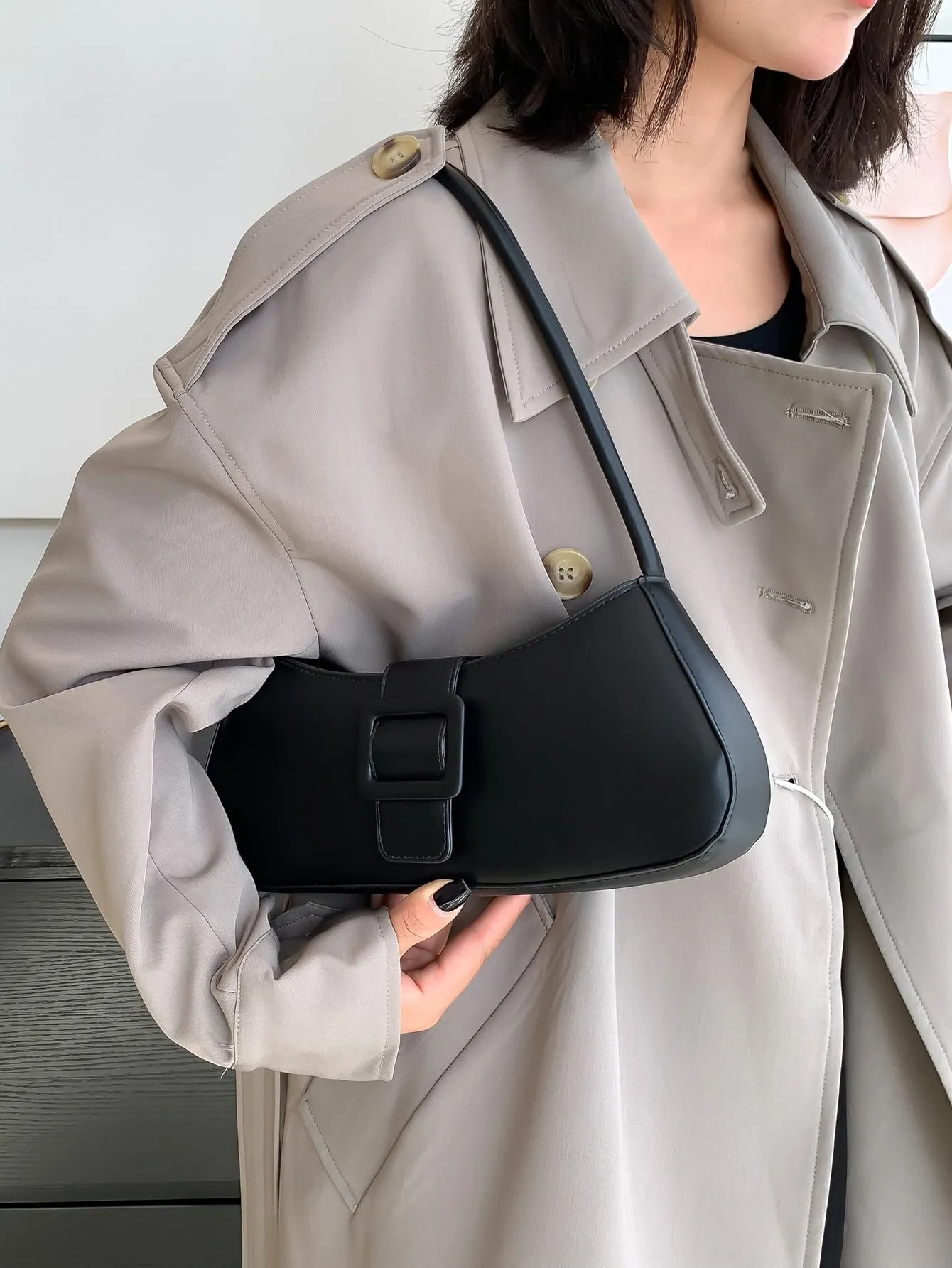 Buckle Decor Baguette Bag - Black
