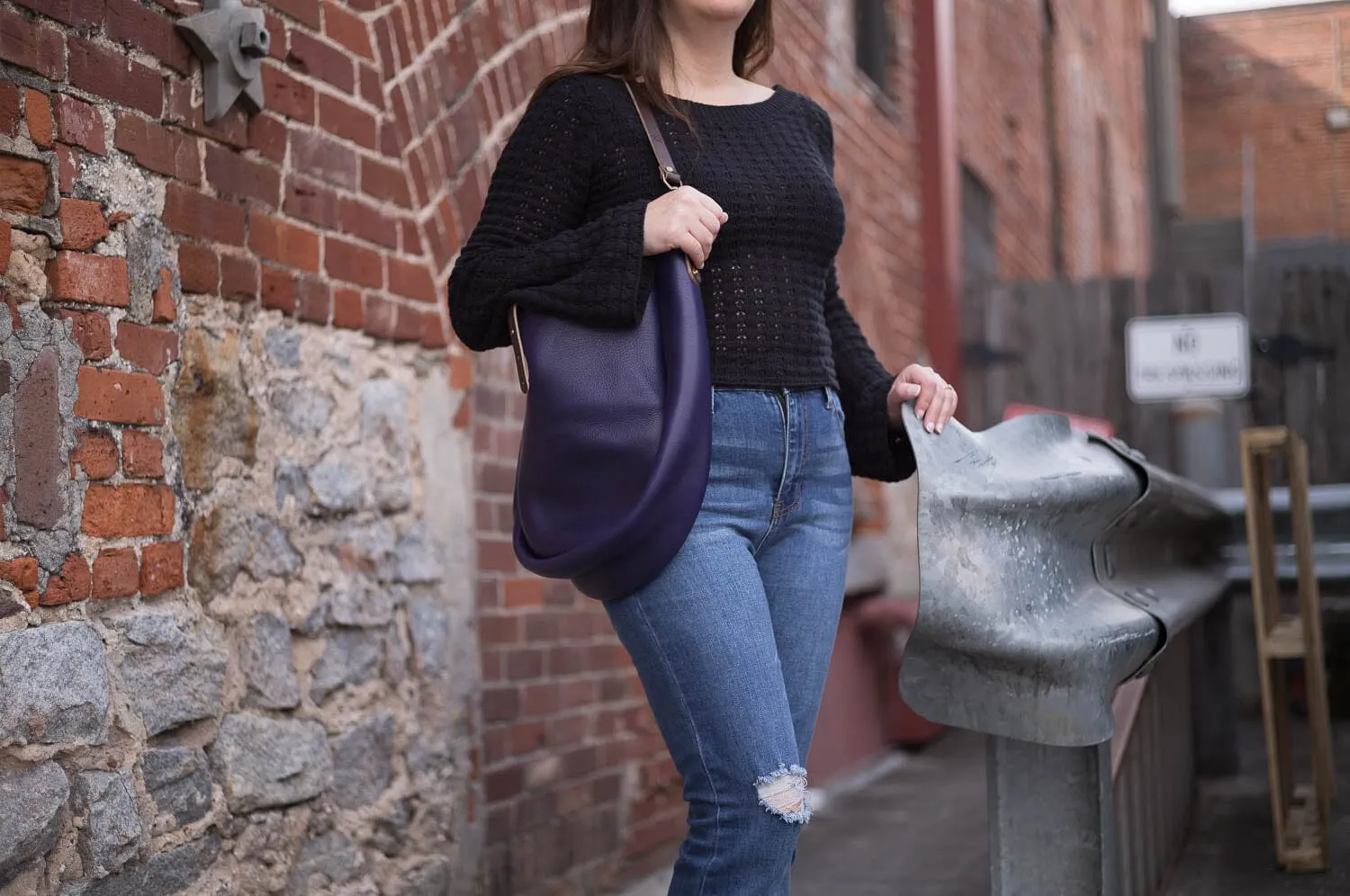 CELESTE LEATHER HOBO BAG - MEDIUM - VIOLET