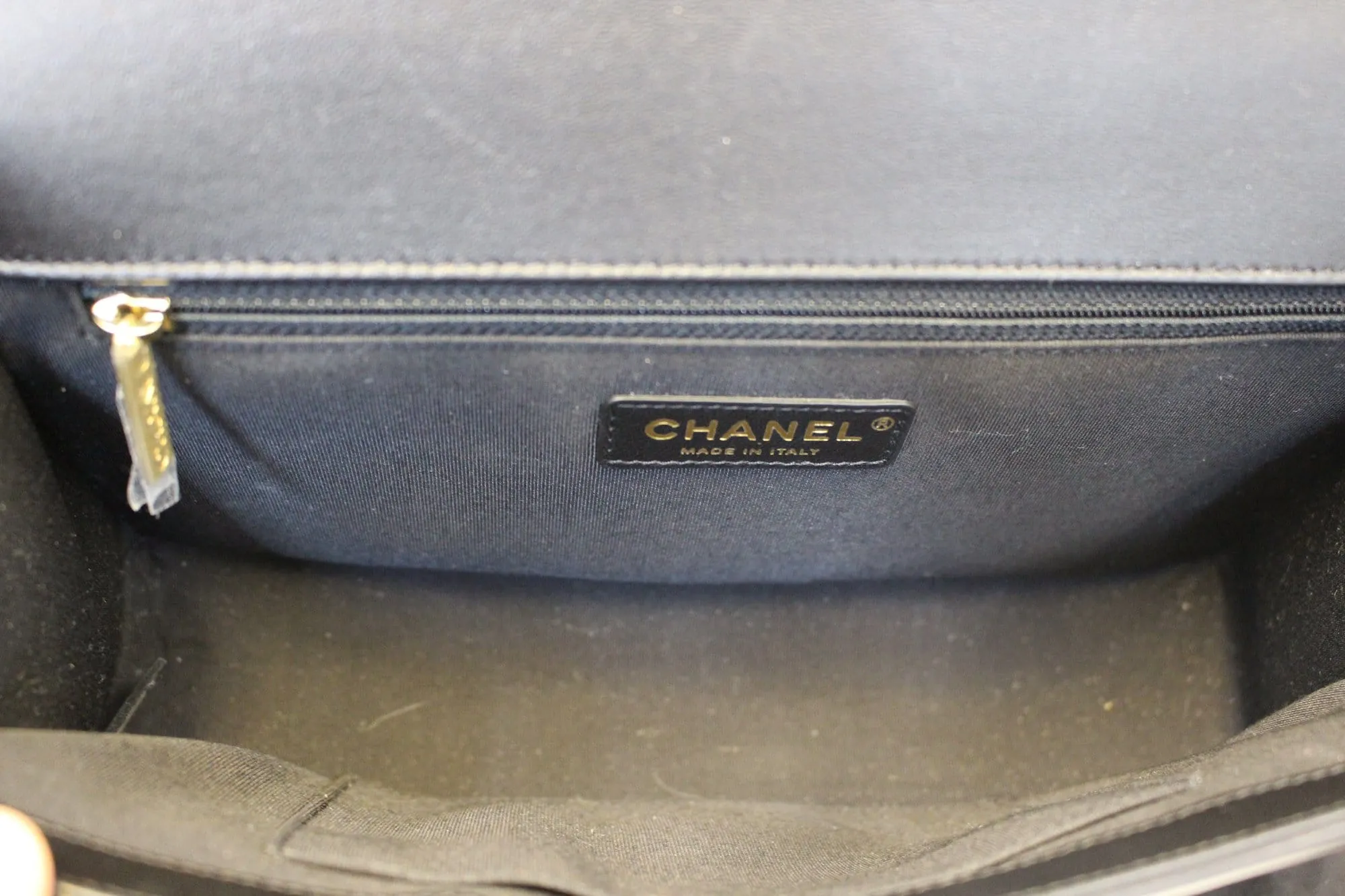 CHANEL Le Boy Medium Lambskin Leather Shoulder Bag Black