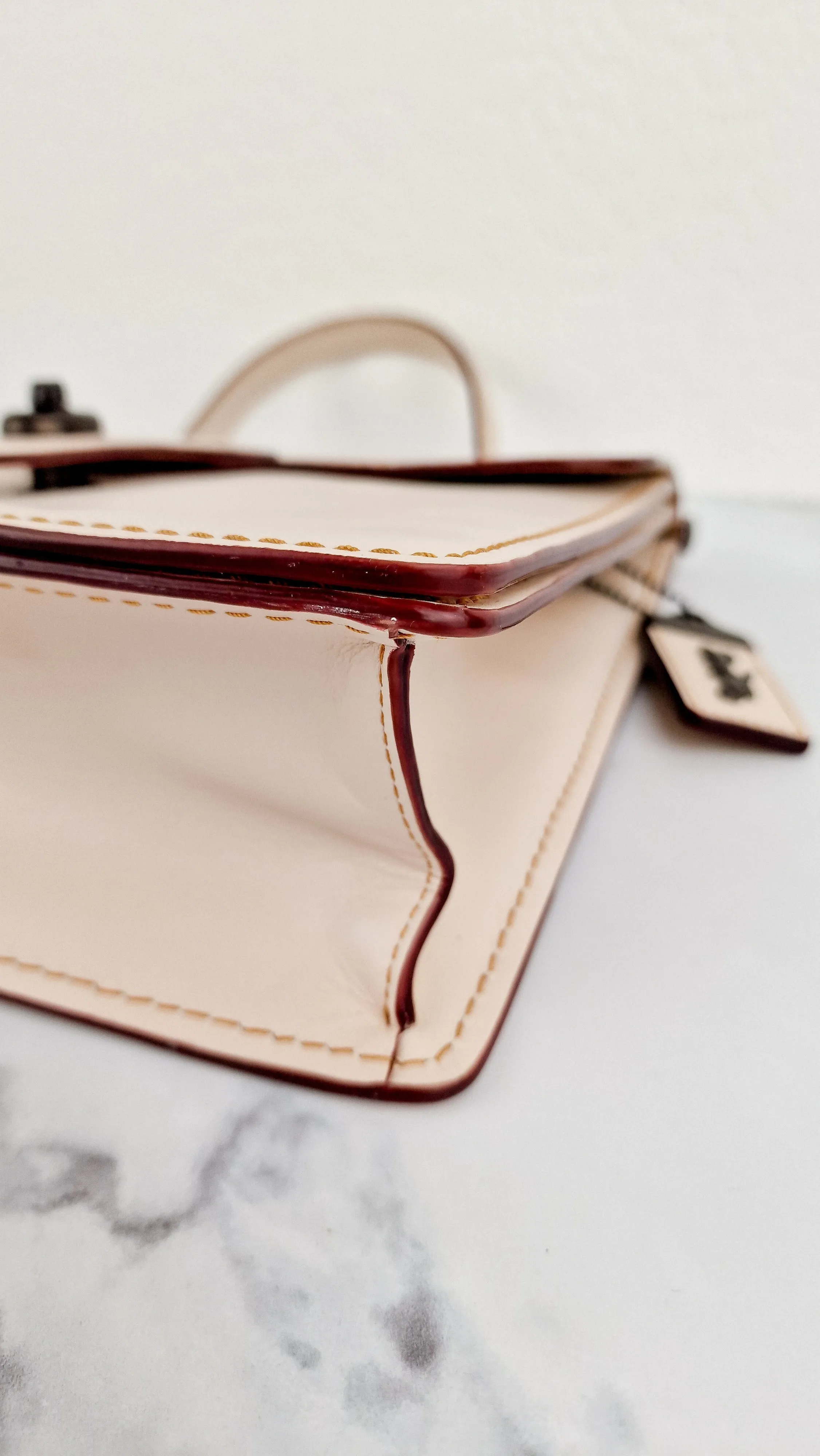 Coach Originals Willis Station Bag in Chalk Smooth Glovetanned Leather Tophandle Sample Bag