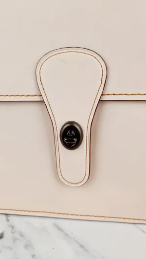 Coach Originals Willis Station Bag in Chalk Smooth Glovetanned Leather Tophandle Sample Bag