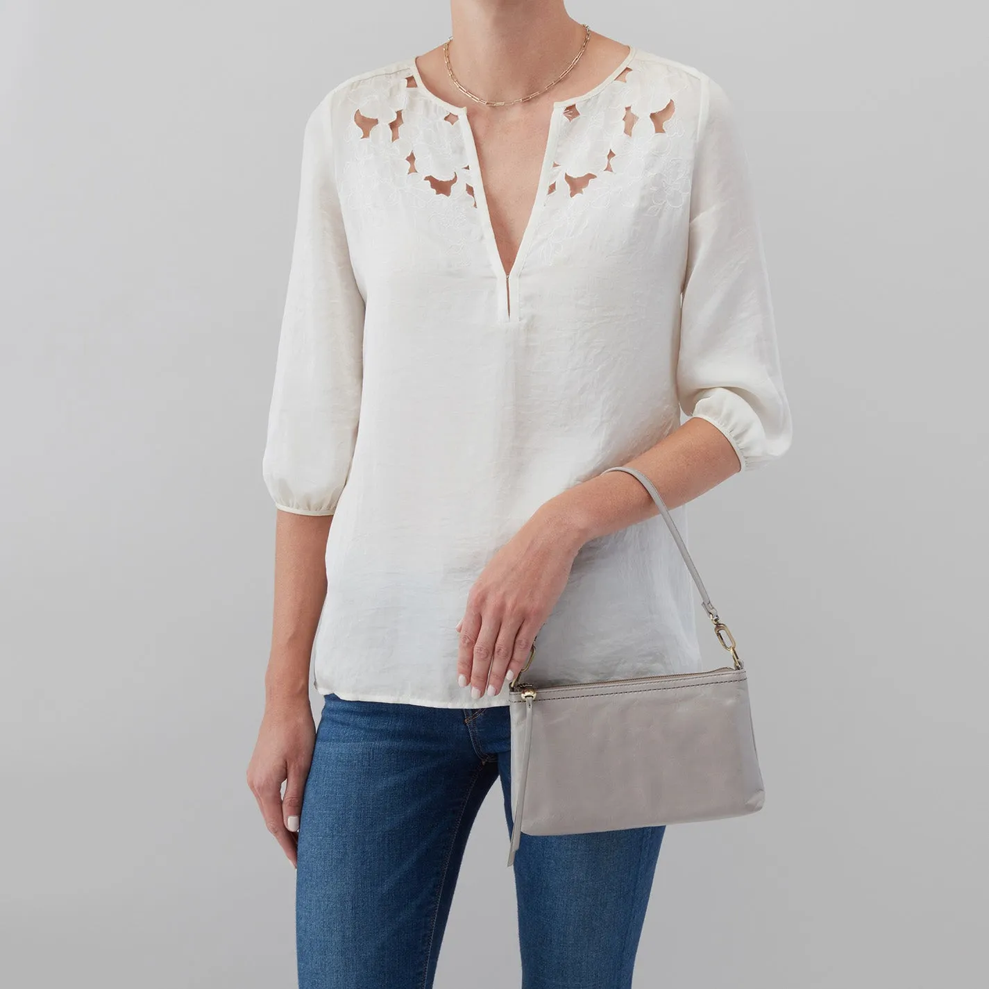 Darcy Crossbody In Polished Leather - Light Grey
