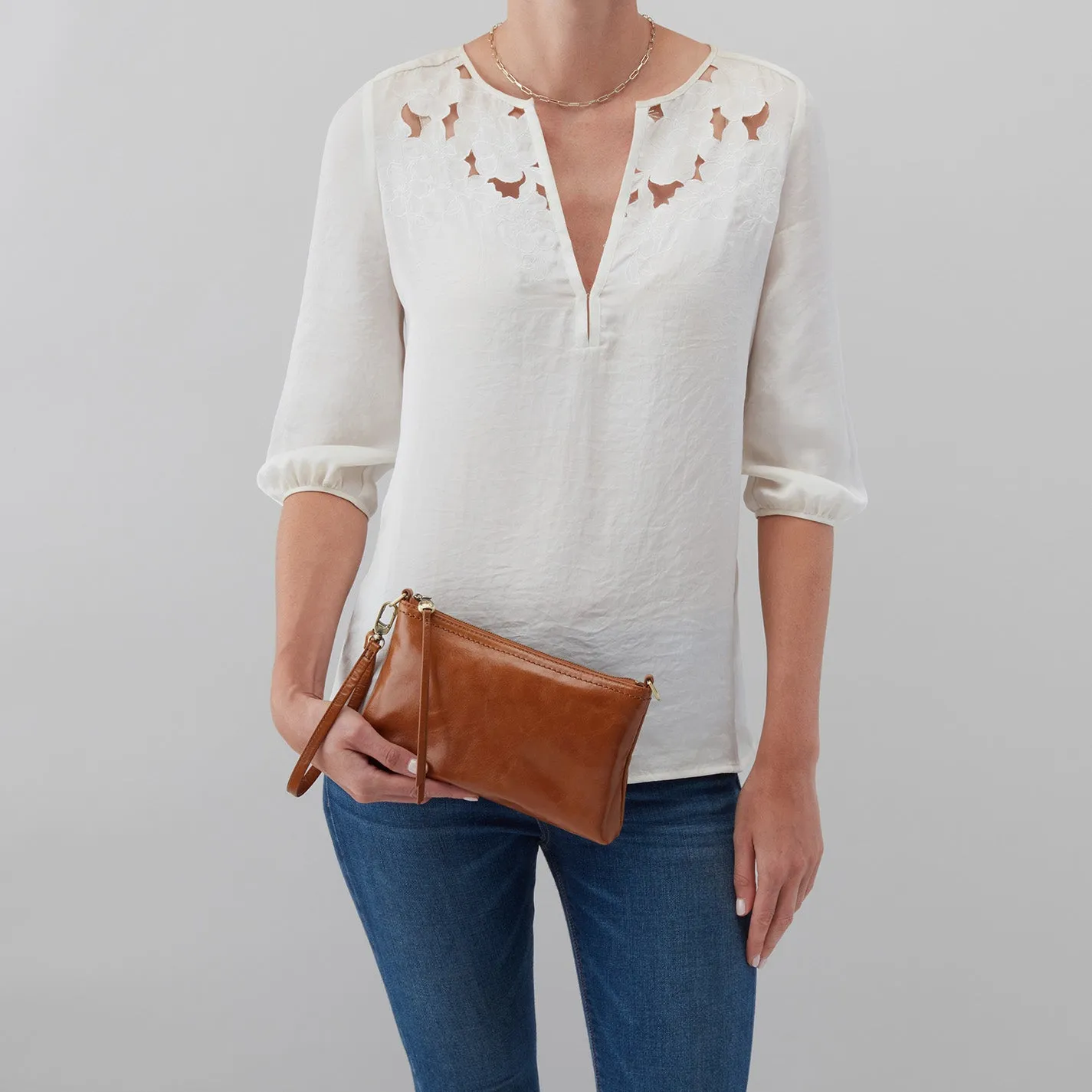 Darcy Crossbody In Polished Leather - Truffle