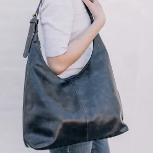 DISTRESS BUCKLE HOBO BLACK