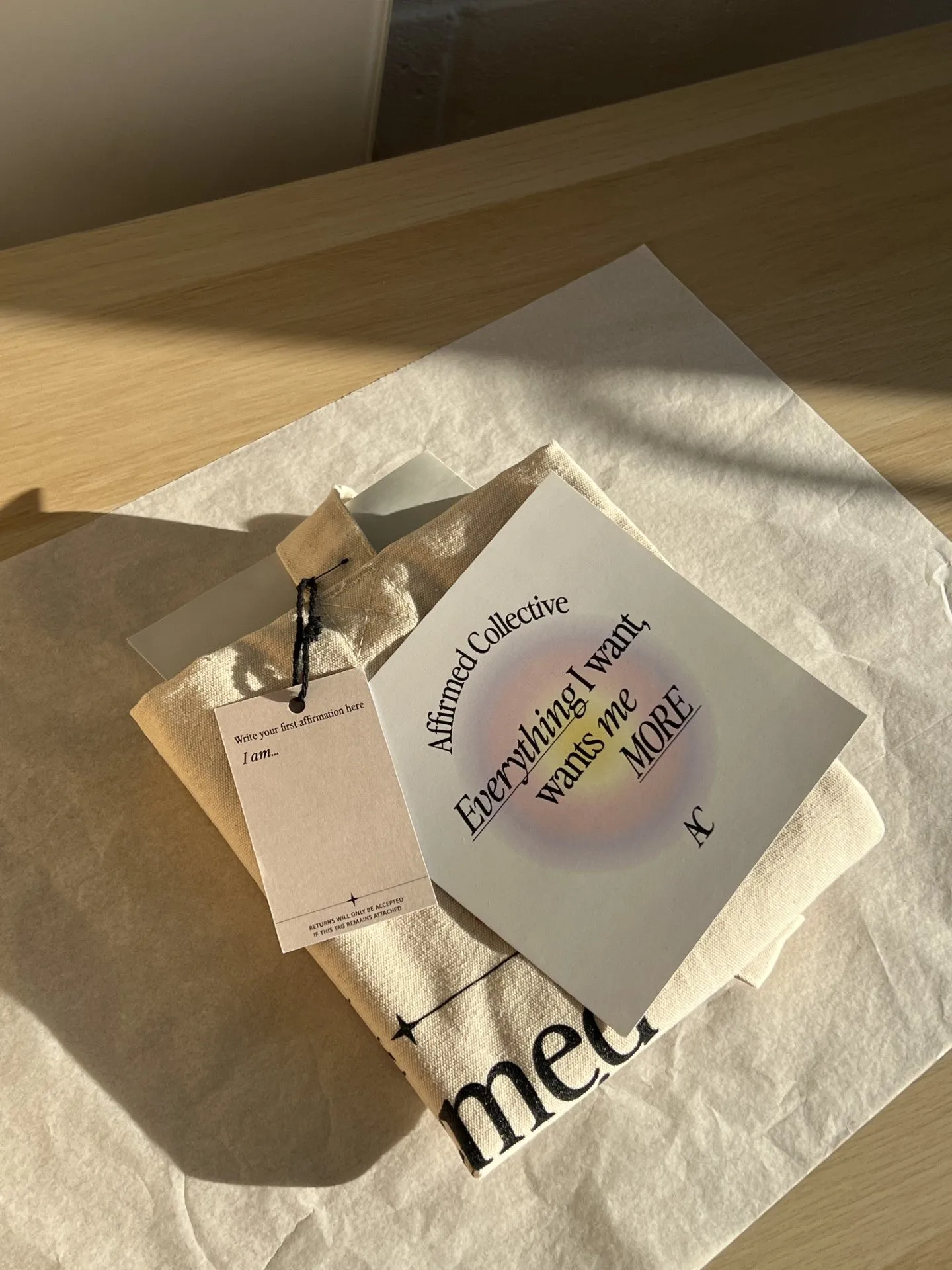Essential Manifester Tote