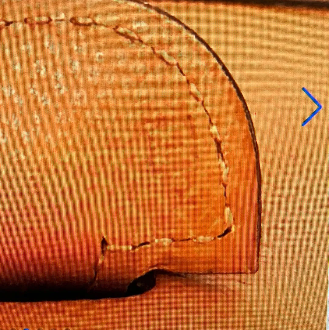 Evelyne I Leather Shoulder Bag (Authentic Like New)