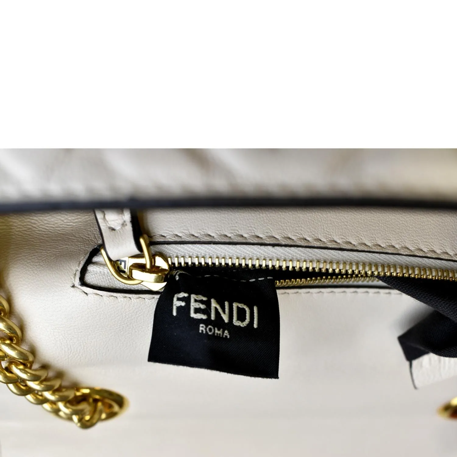 FENDI Baguette Leather Chain Shoulder Bag Light Beige