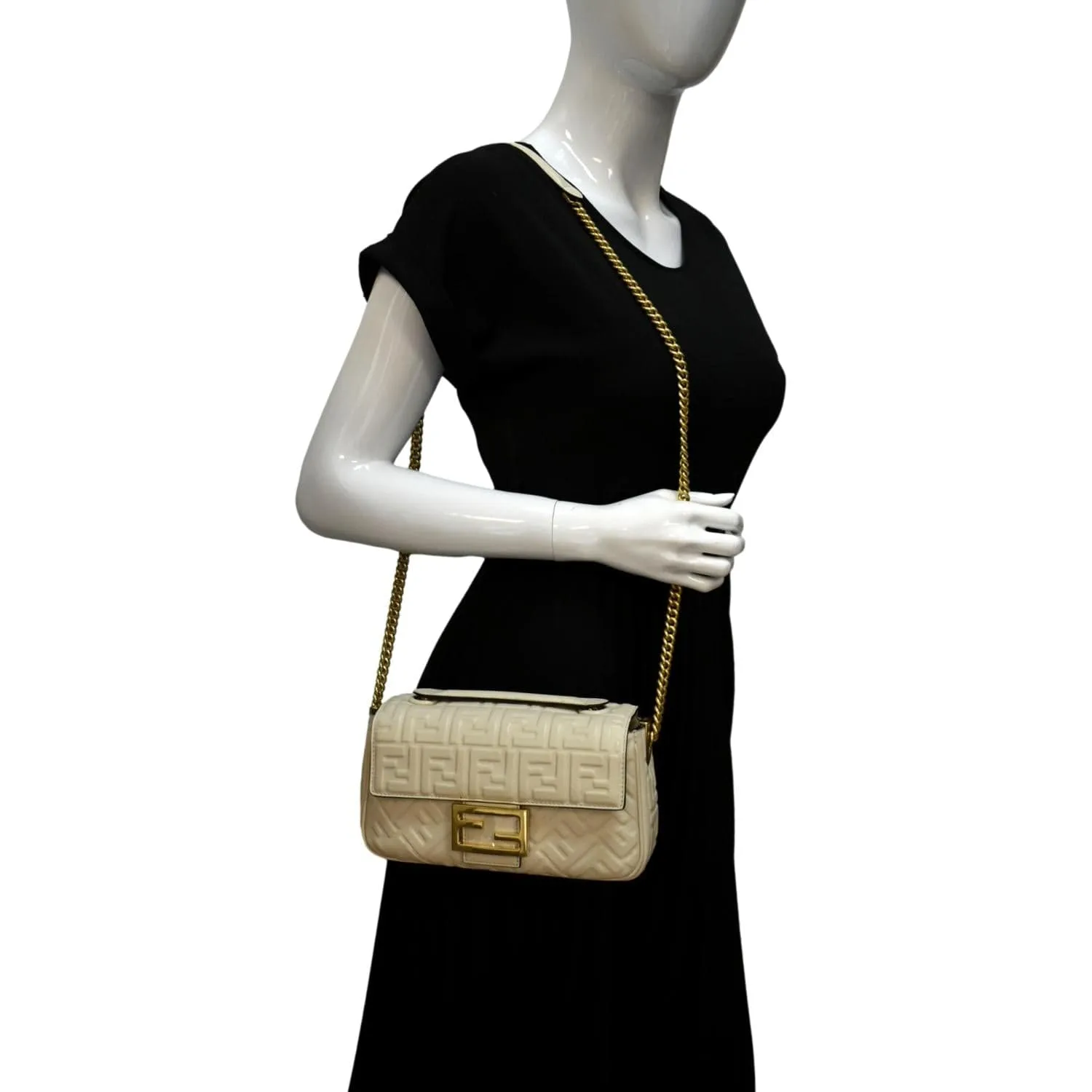 FENDI Baguette Leather Chain Shoulder Bag Light Beige