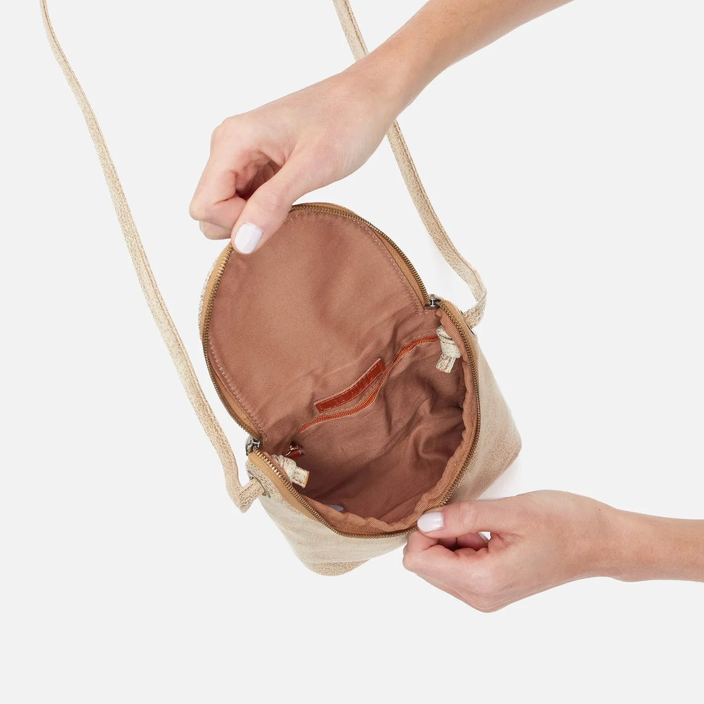 Fern Crossbody In Metallic Leather - Gold Leaf
