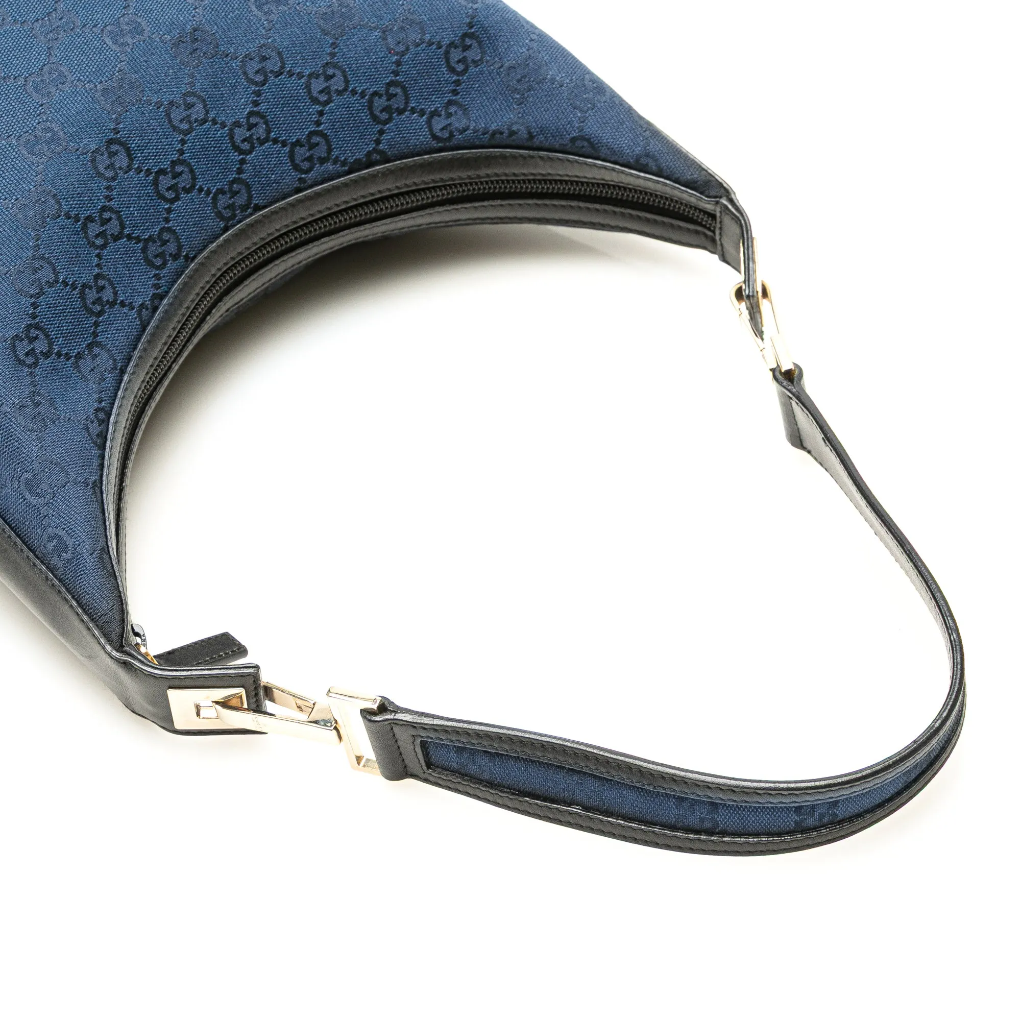 GG Canvas Shoulder Bag