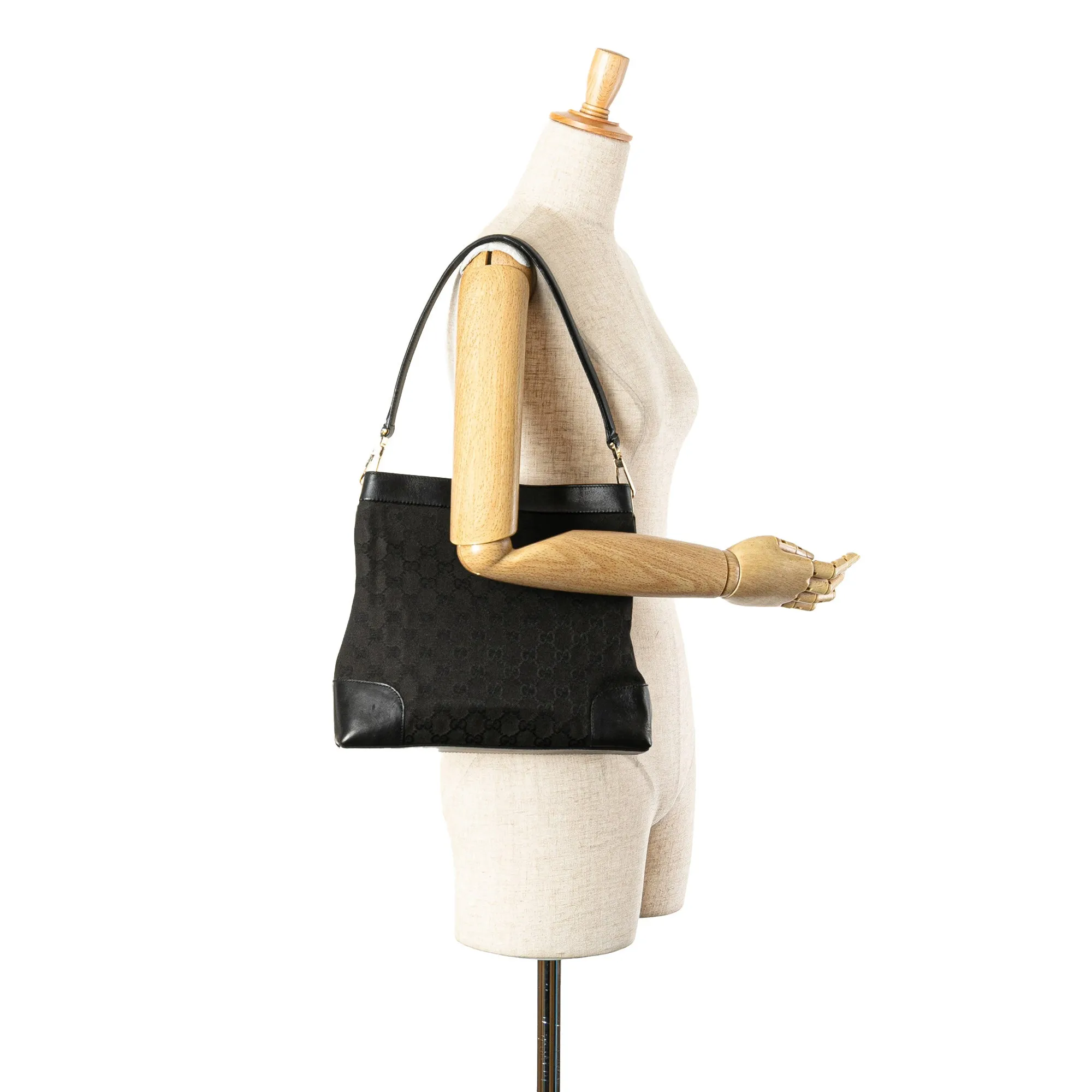 GG Canvas Shoulder Bag
