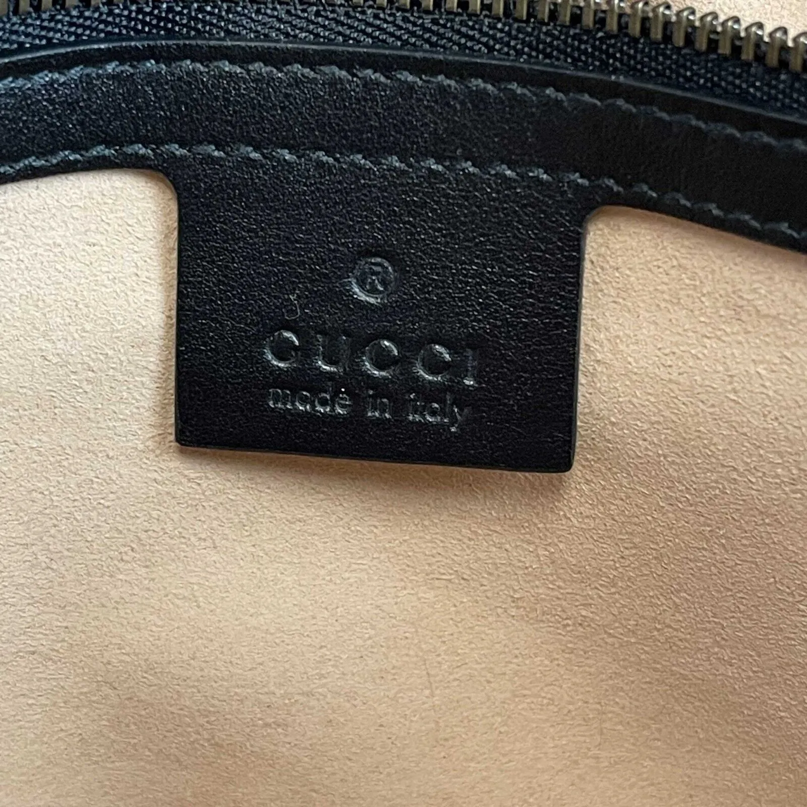 Gucci Excellent Small GG Marmont Flap Matelasse Black Crossbody Bag