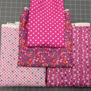 High Quality Hot Pink Floral Quilters Cotton Fabric Bundle – 15 Yards Total