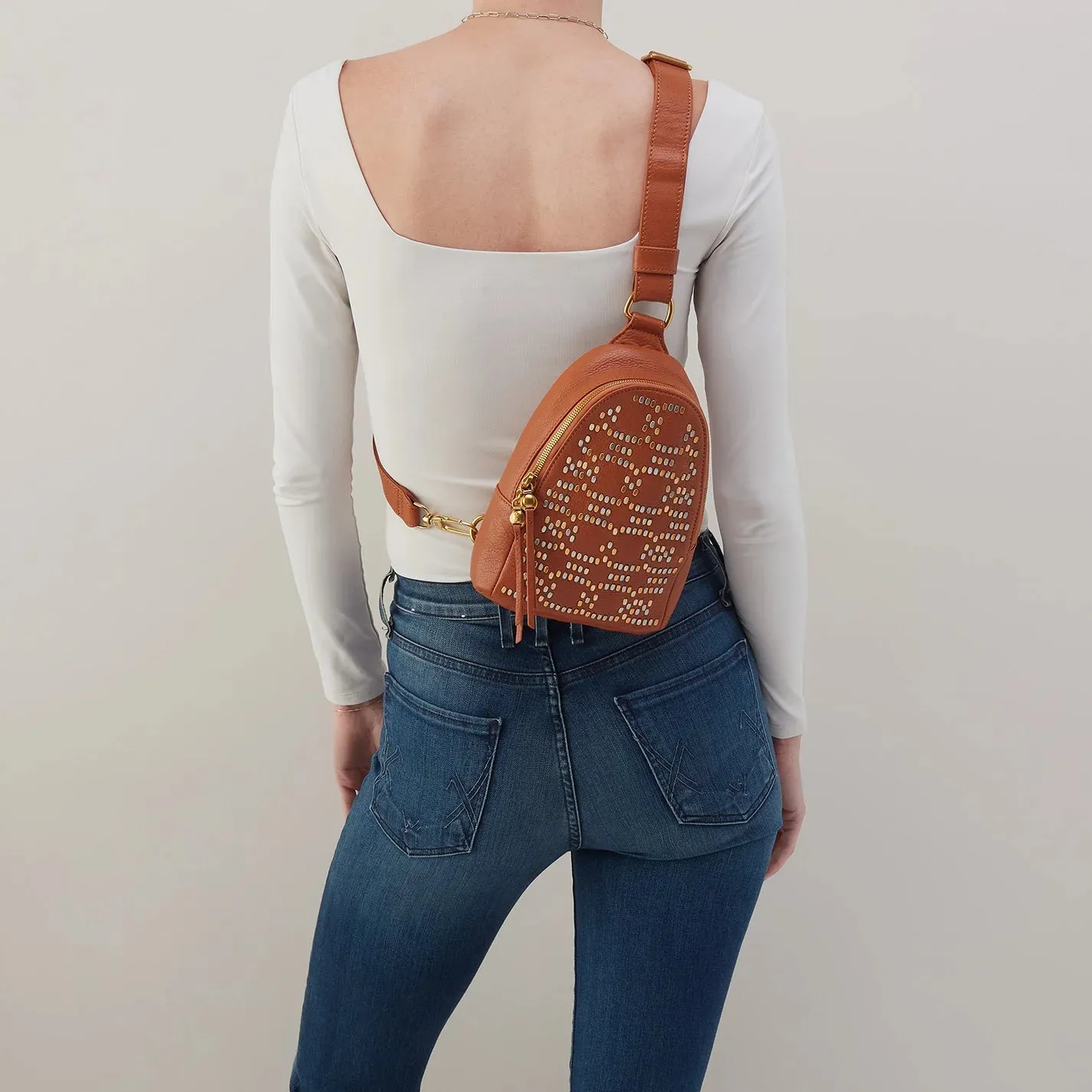 Hobo Fern Sling Bag Warm Honey