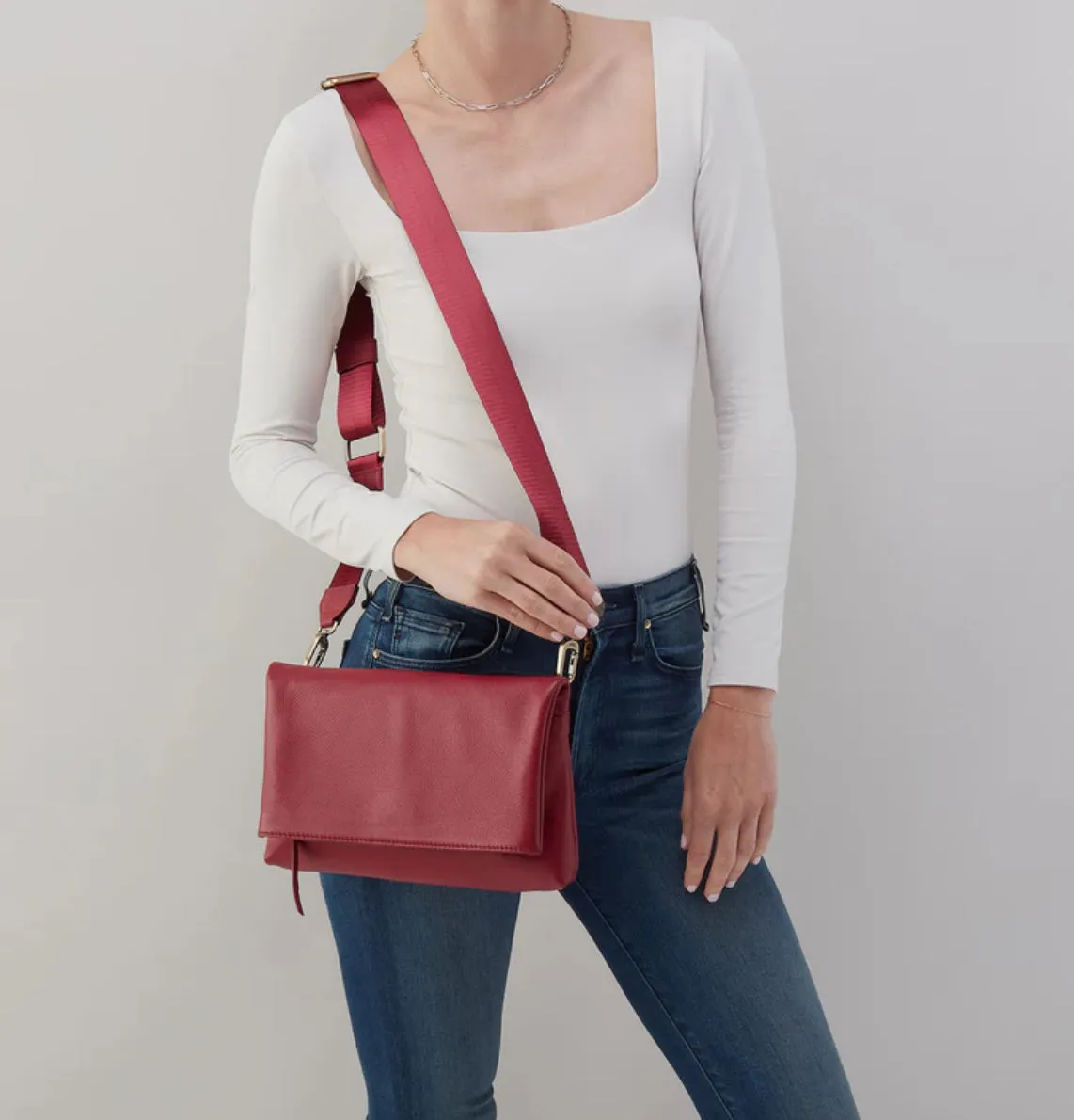 Hobo GRANT Crossbody - Wine