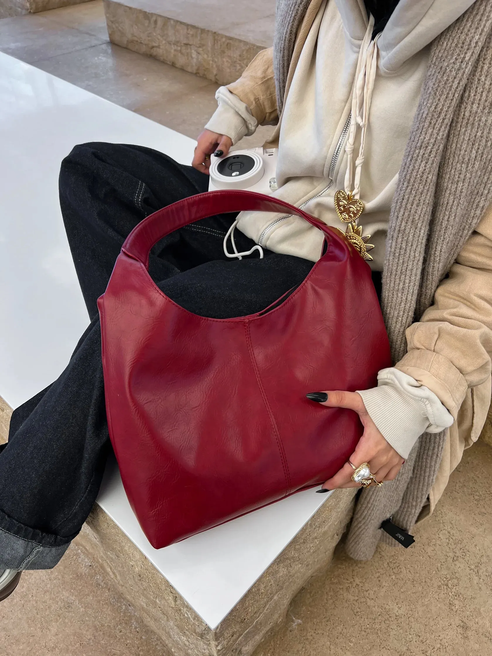 Hobo Leather Bag - Helio
