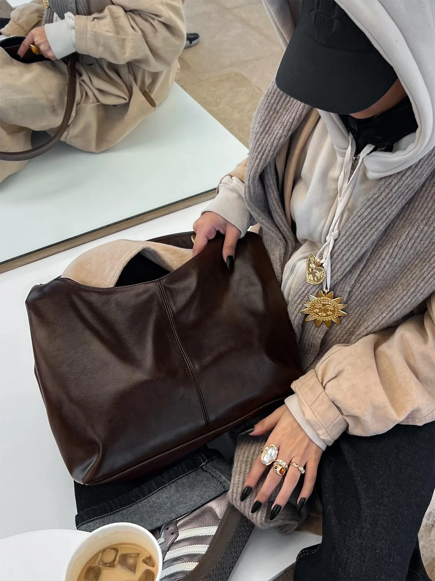 Hobo Leather Bag - Helio