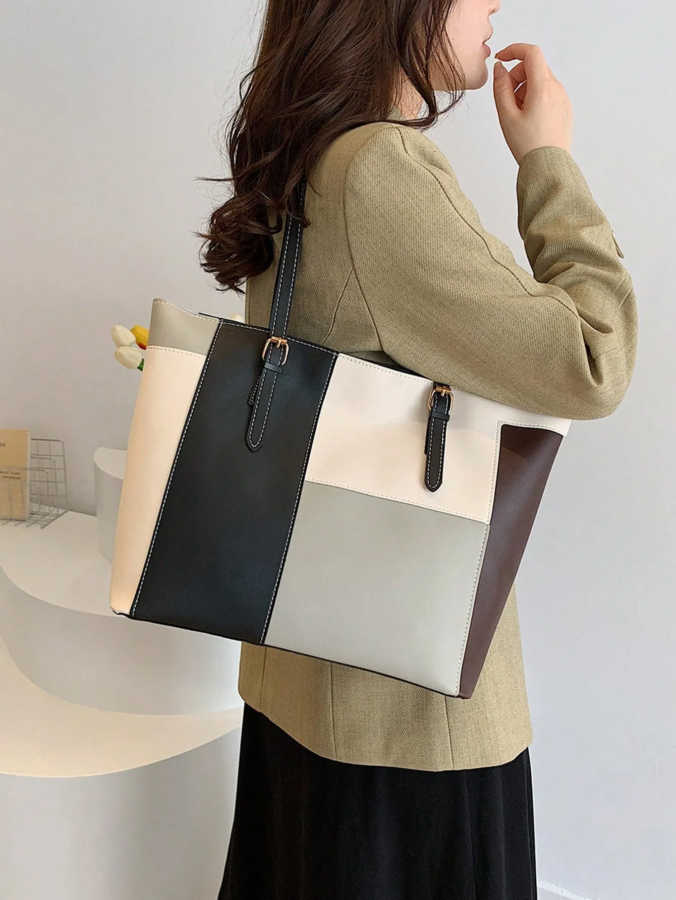 Large Capacity Multi-Pocket Shoulder Tote Bag