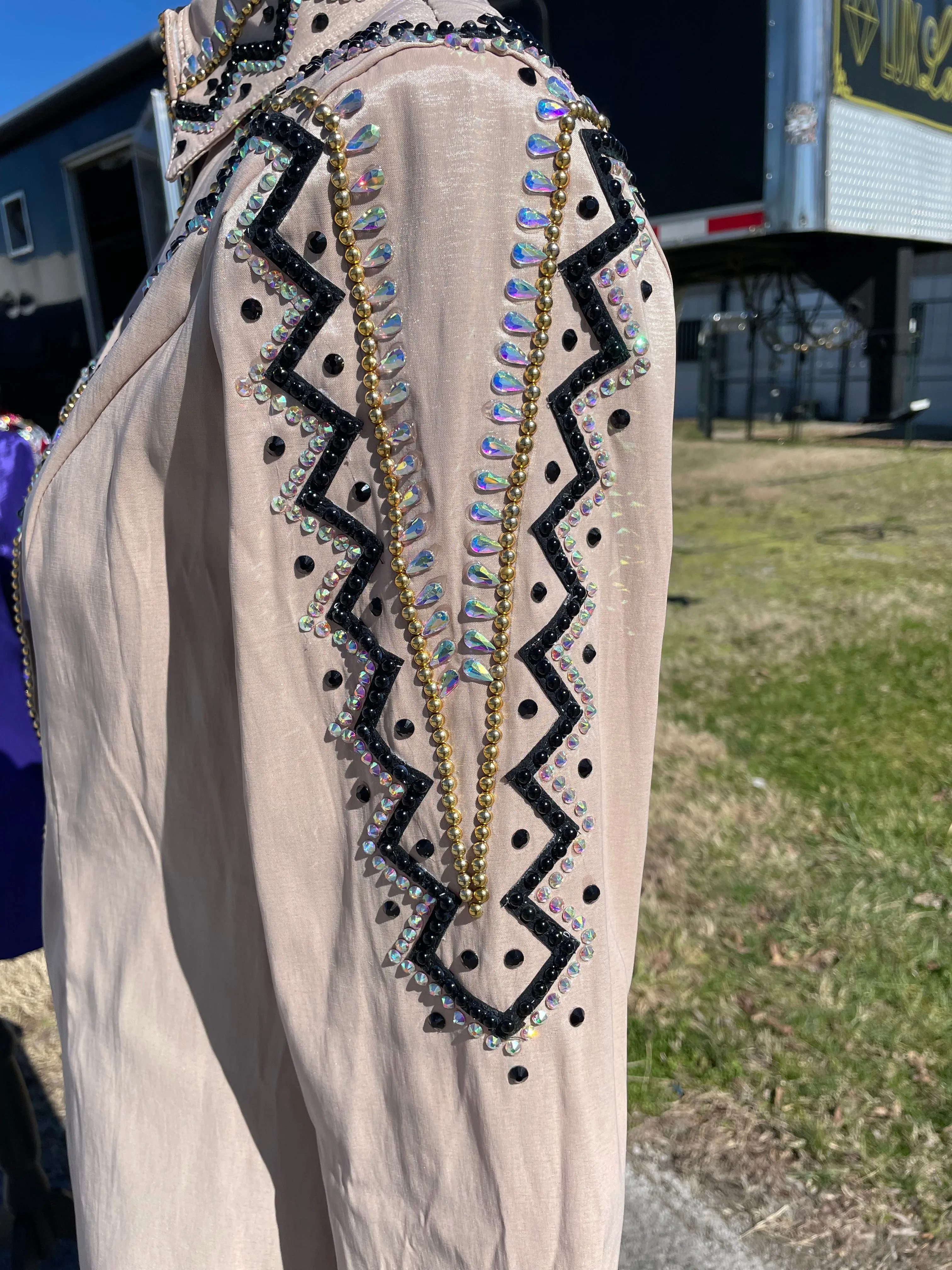Large day shirt by LM Enterprises