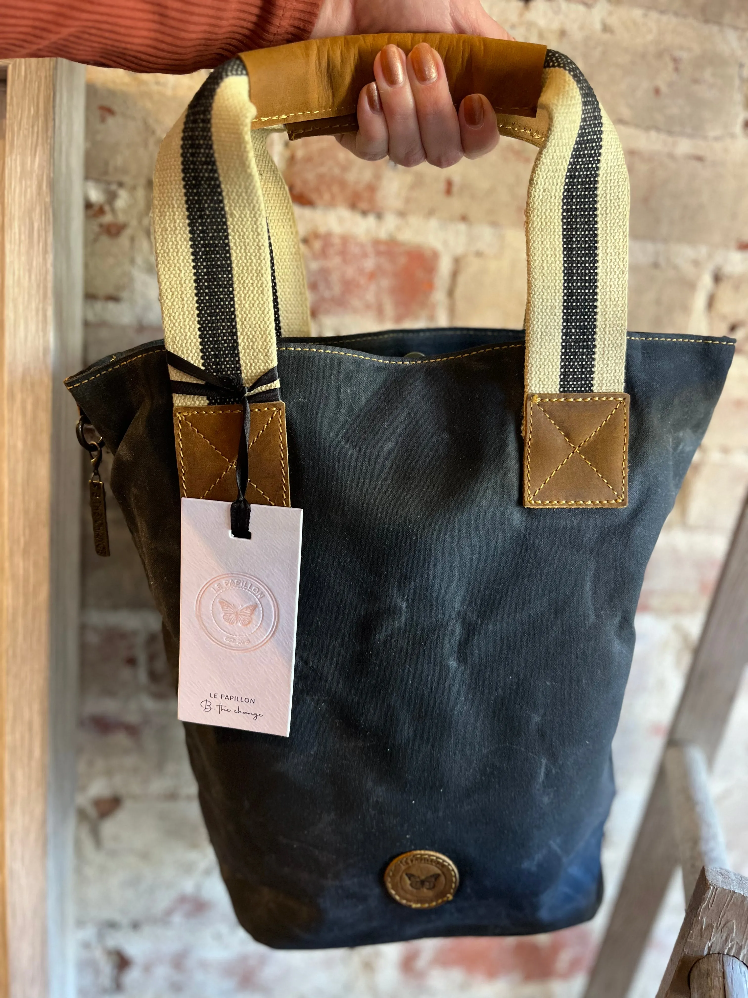 Lisbon Black Tote
