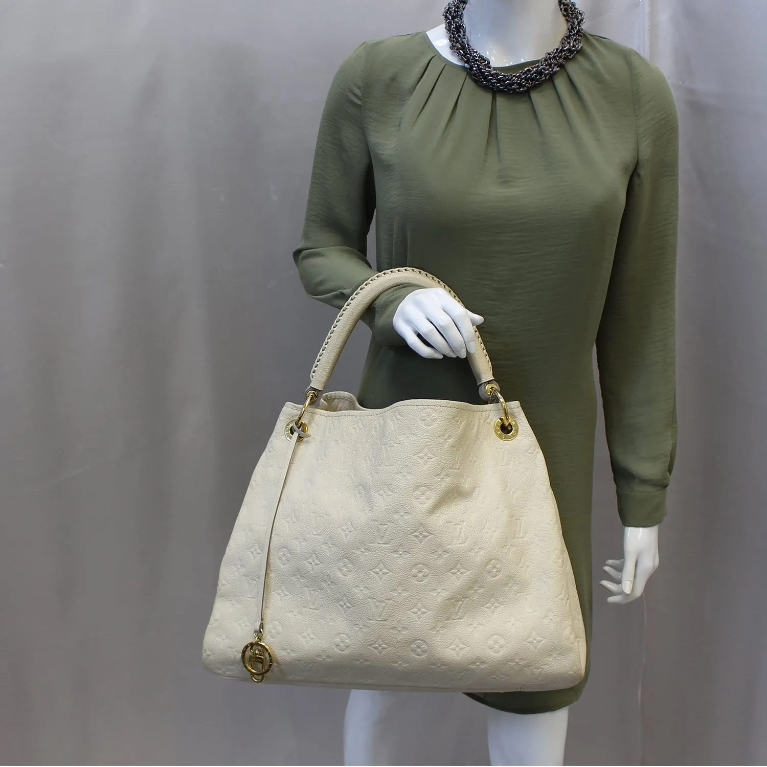 LOUIS VUITTON Artsy MM Empreinte Leather Shoulder Bag Beige