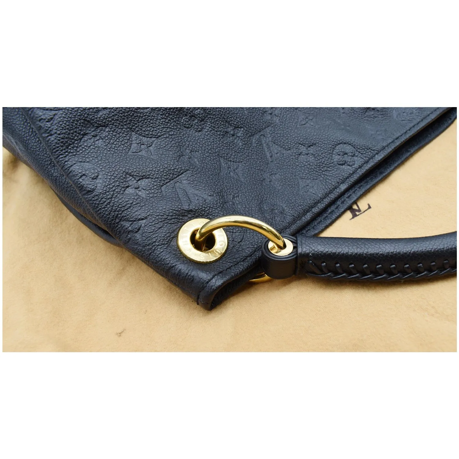 LOUIS VUITTON Artsy MM Empreinte Leather Shoulder Bag Black