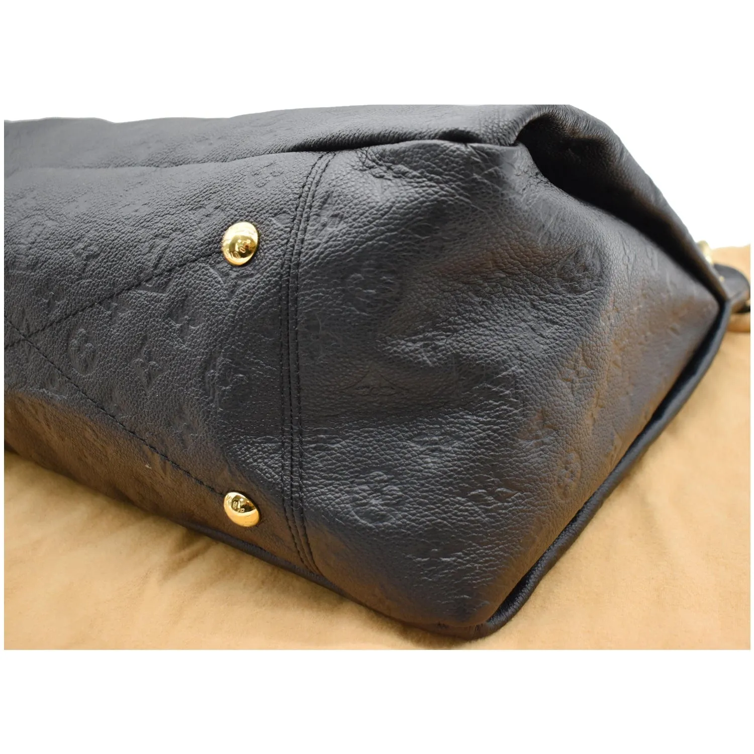 LOUIS VUITTON Artsy MM Empreinte Leather Shoulder Bag Black