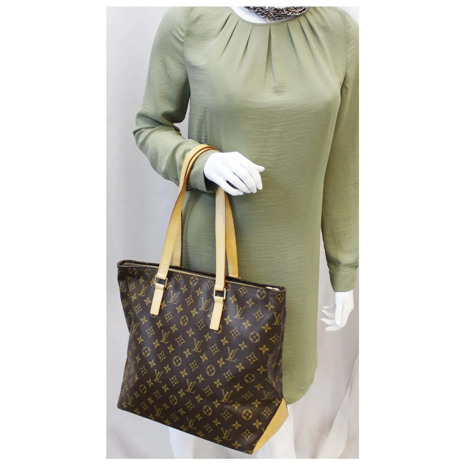 Louis Vuitton Cabas Mezzo Monogram Canvas Tote Bag