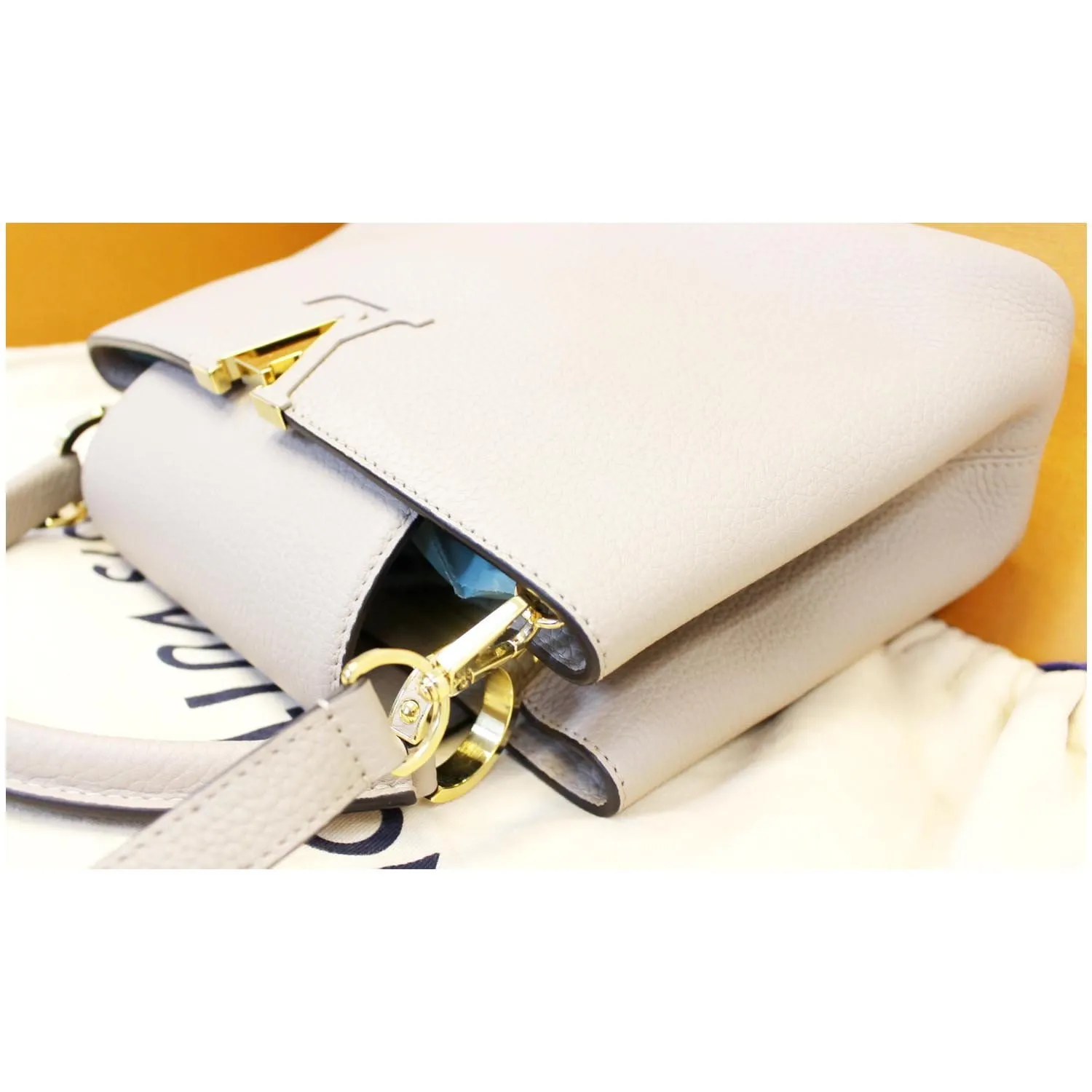 LOUIS VUITTON Capucines PM Taurillon Leather Shoulder Bag Galet