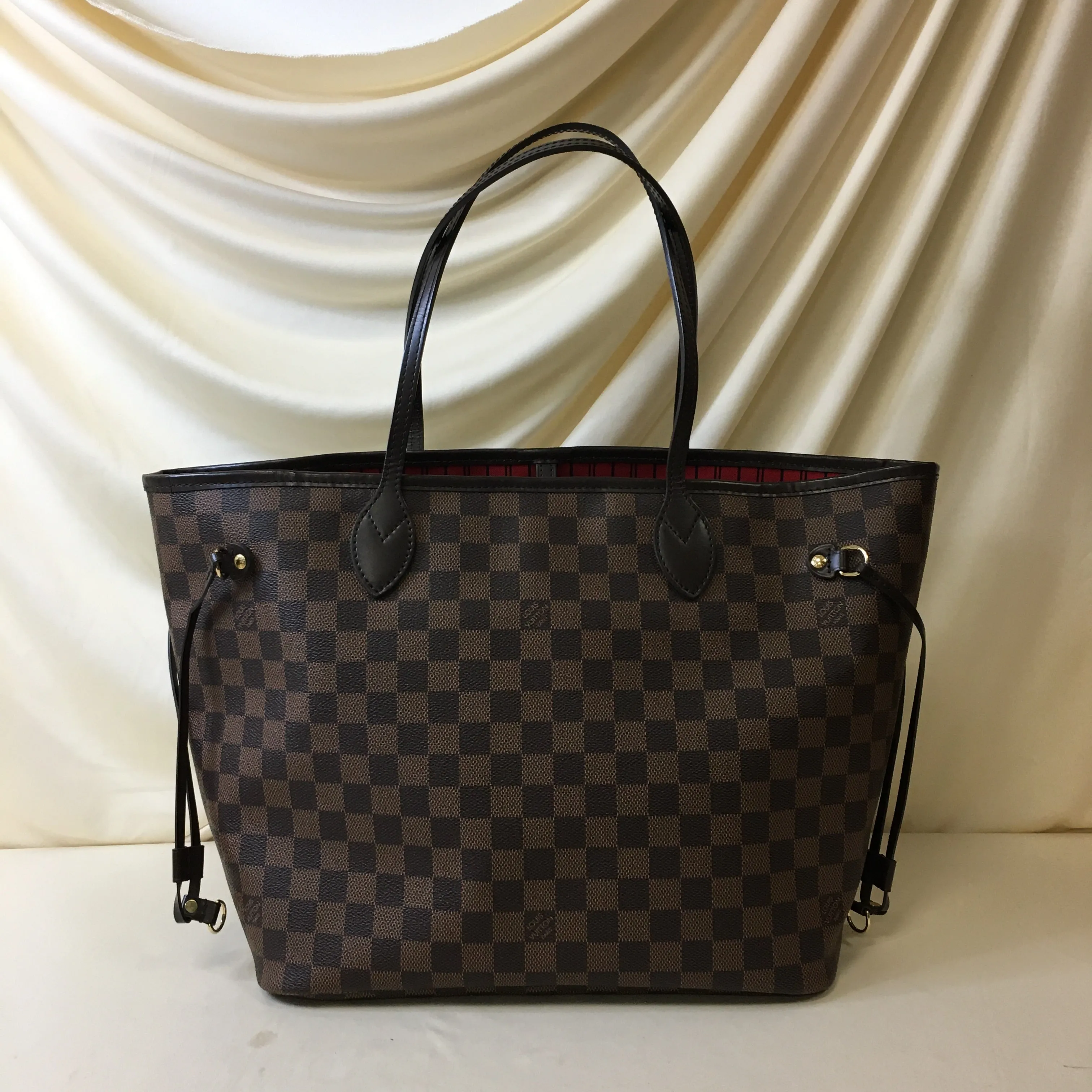 Louis Vuitton Damier Ebene Coated Canvas Neverfull MM Tote Sku# 66723