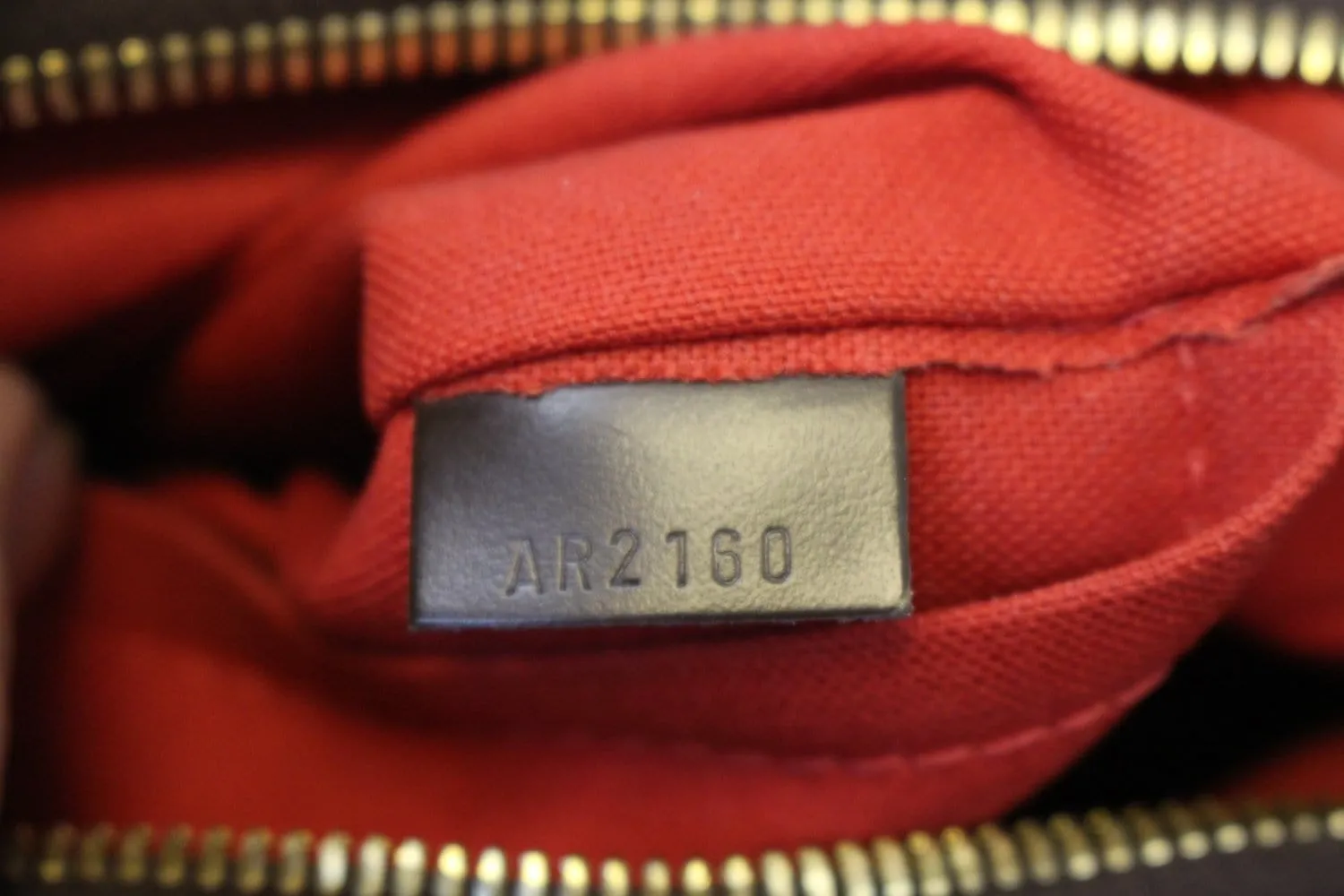 LOUIS VUITTON Damier Ebne Thames PM Shoulder Bag