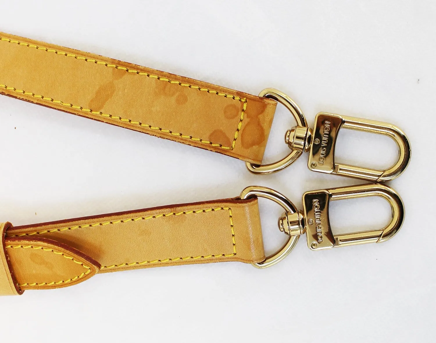 LOUIS VUITTON Leather Beige Bandouliere Shoulder Strap