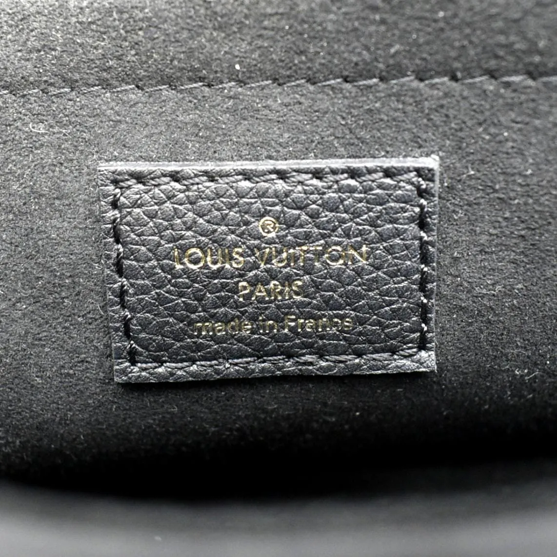 LOUIS VUITTON Lockme Tender Grained Calfskin Leather Shoulder Bag Black