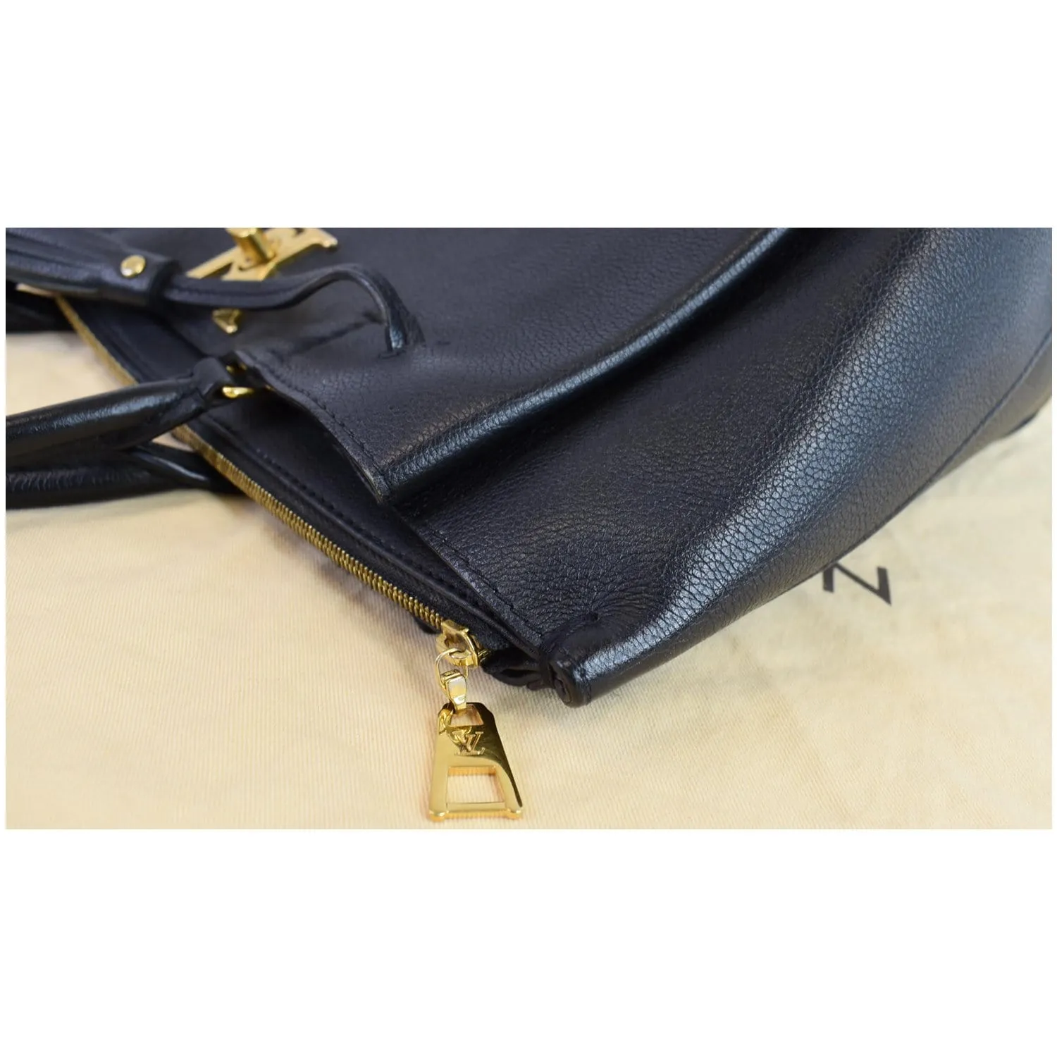 LOUIS VUITTON Lockmeto Calfskin Leather Tote Bag Black - 20% OFF