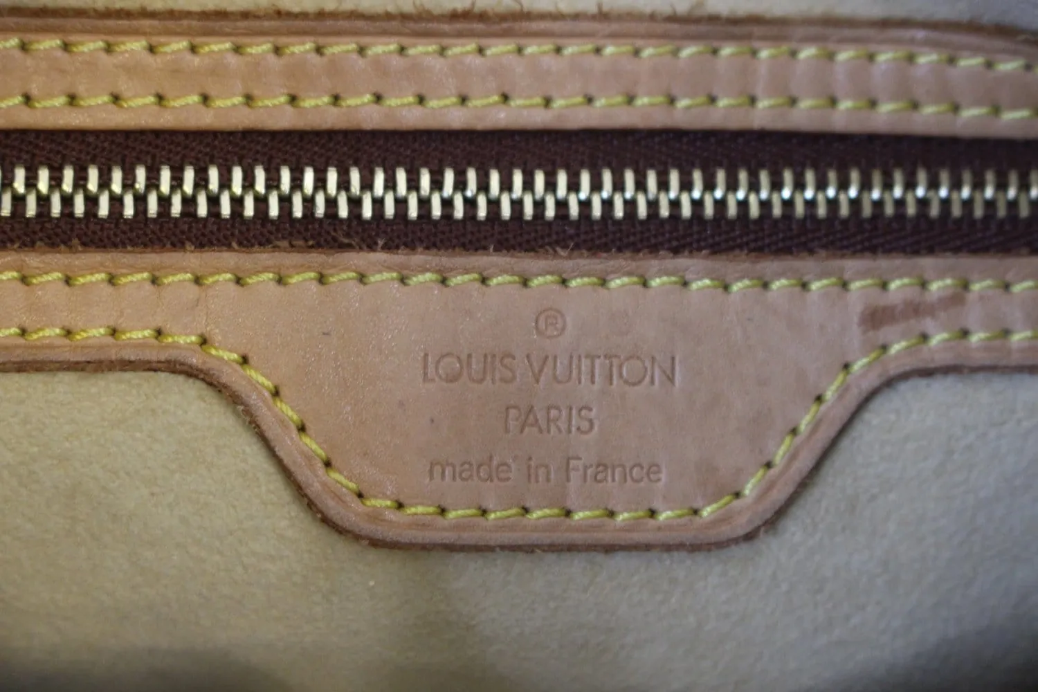 LOUIS VUITTON Monogram Canvas Looping GM Shoulder Bag