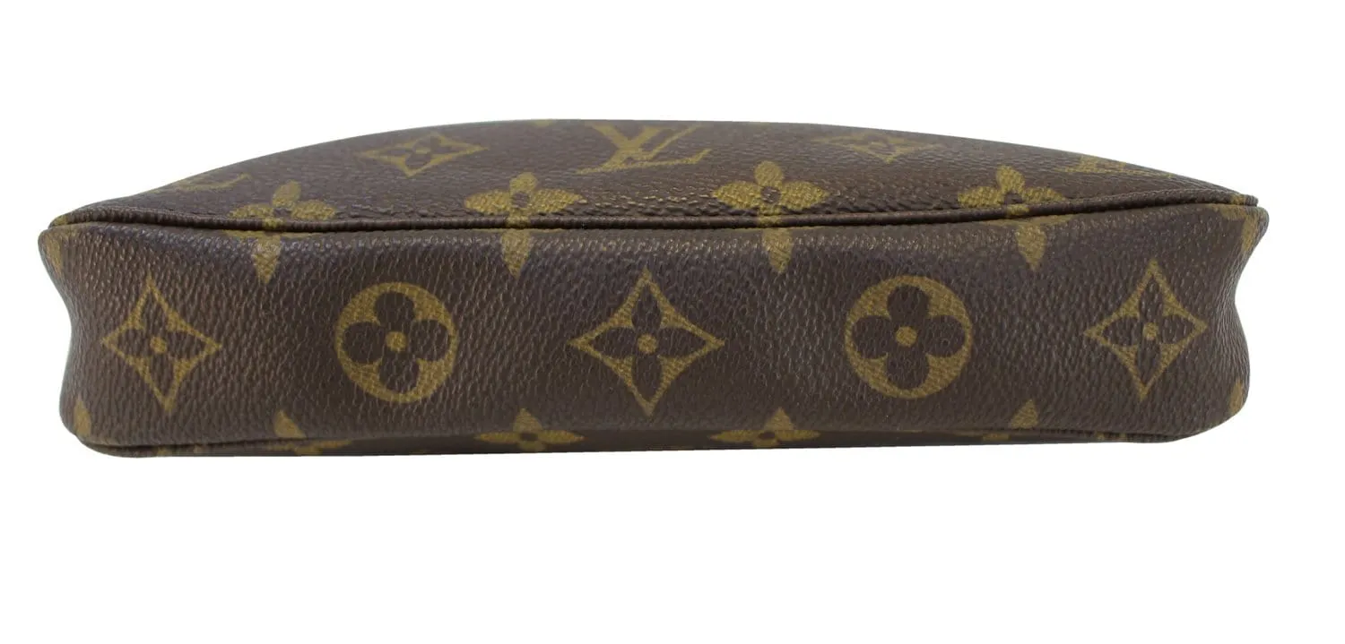 LOUIS VUITTON Monogram Pochette Accessoires Long Shoulder Pouch