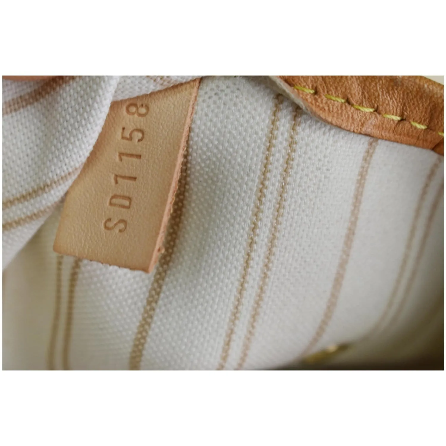 LOUIS VUITTON  Neverfull MM Damier Azur Tote Shoulder Bag White