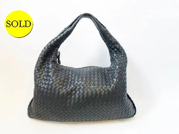 Medium Intrecciato Hobo Bag