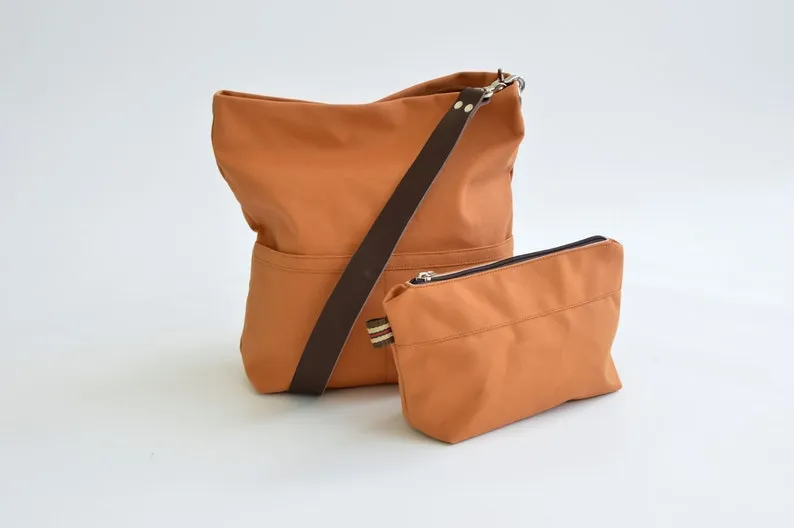 Mila 201 Orange | Hobo Tote Bag