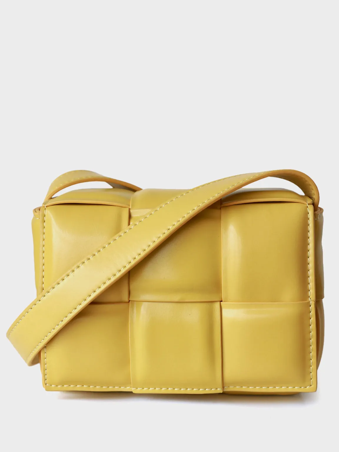 Mini Padded Clutch Bag Cassette Leather Shoulder Bag Woven Square Crossbody Bag