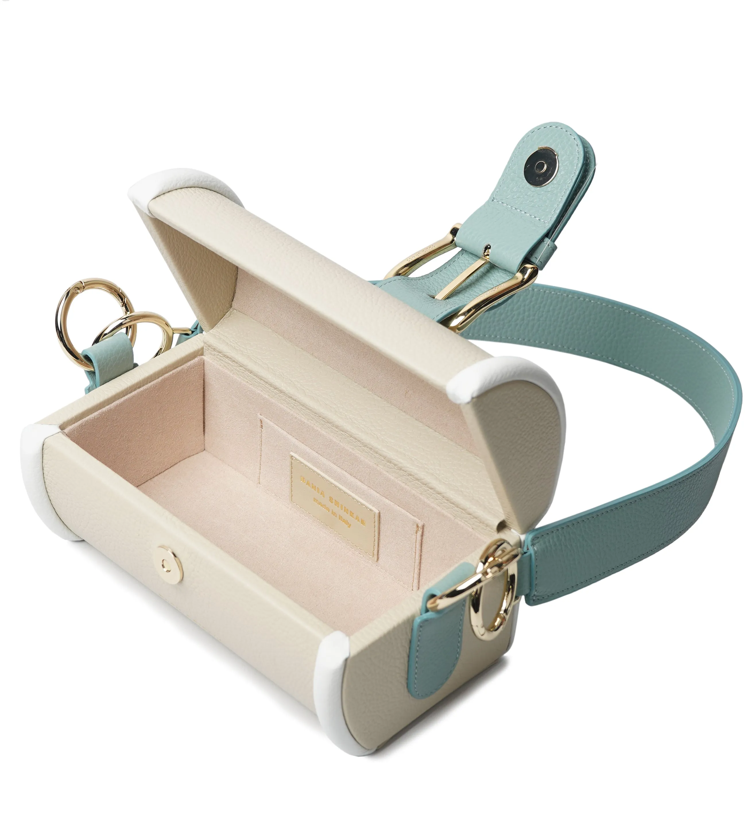 Moe - Lamb/ Aqua/ White